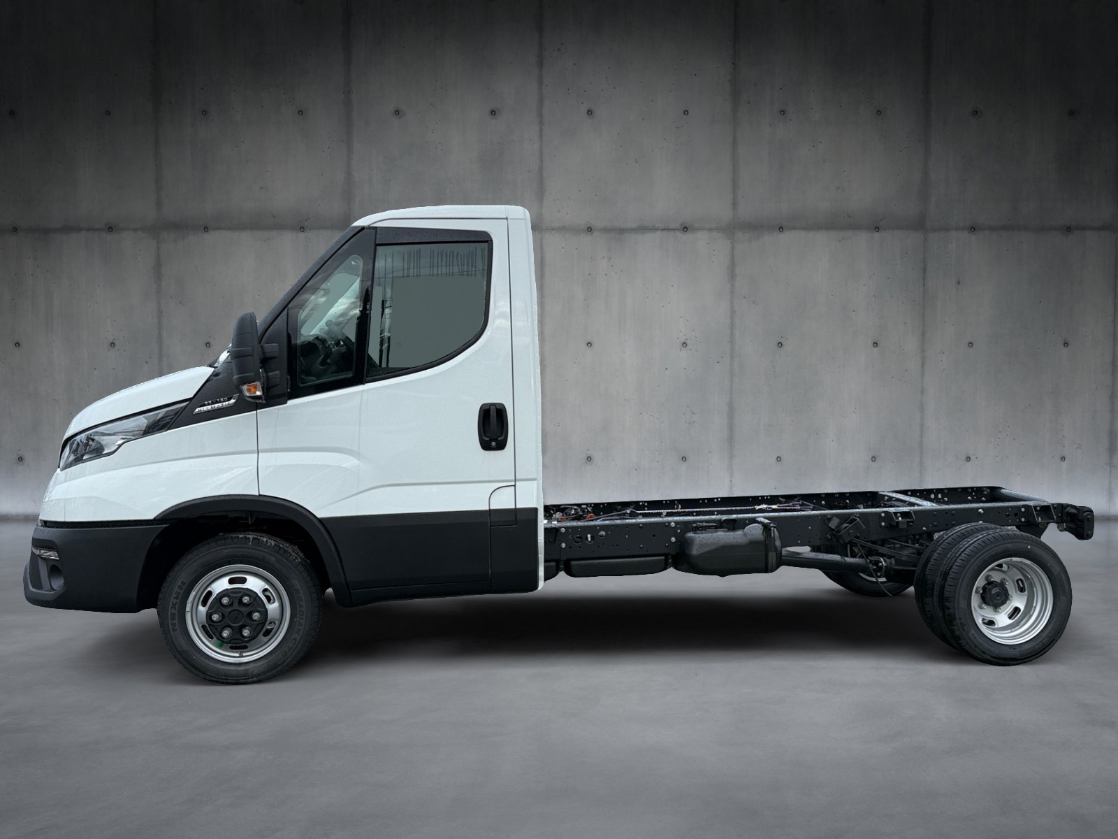 IVECO 35 C 18H A8-image-1