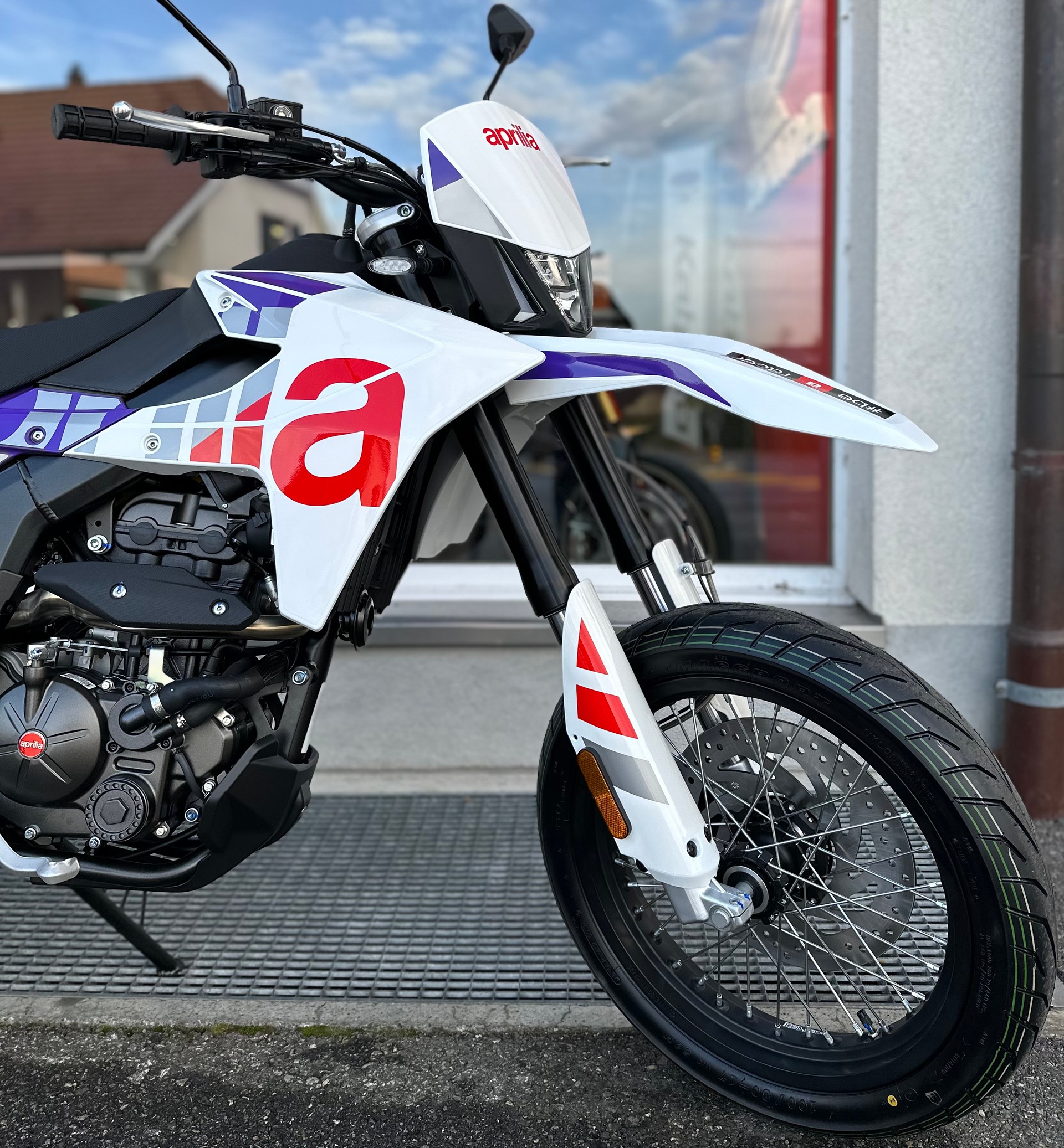 APRILIA SX 125-image-4