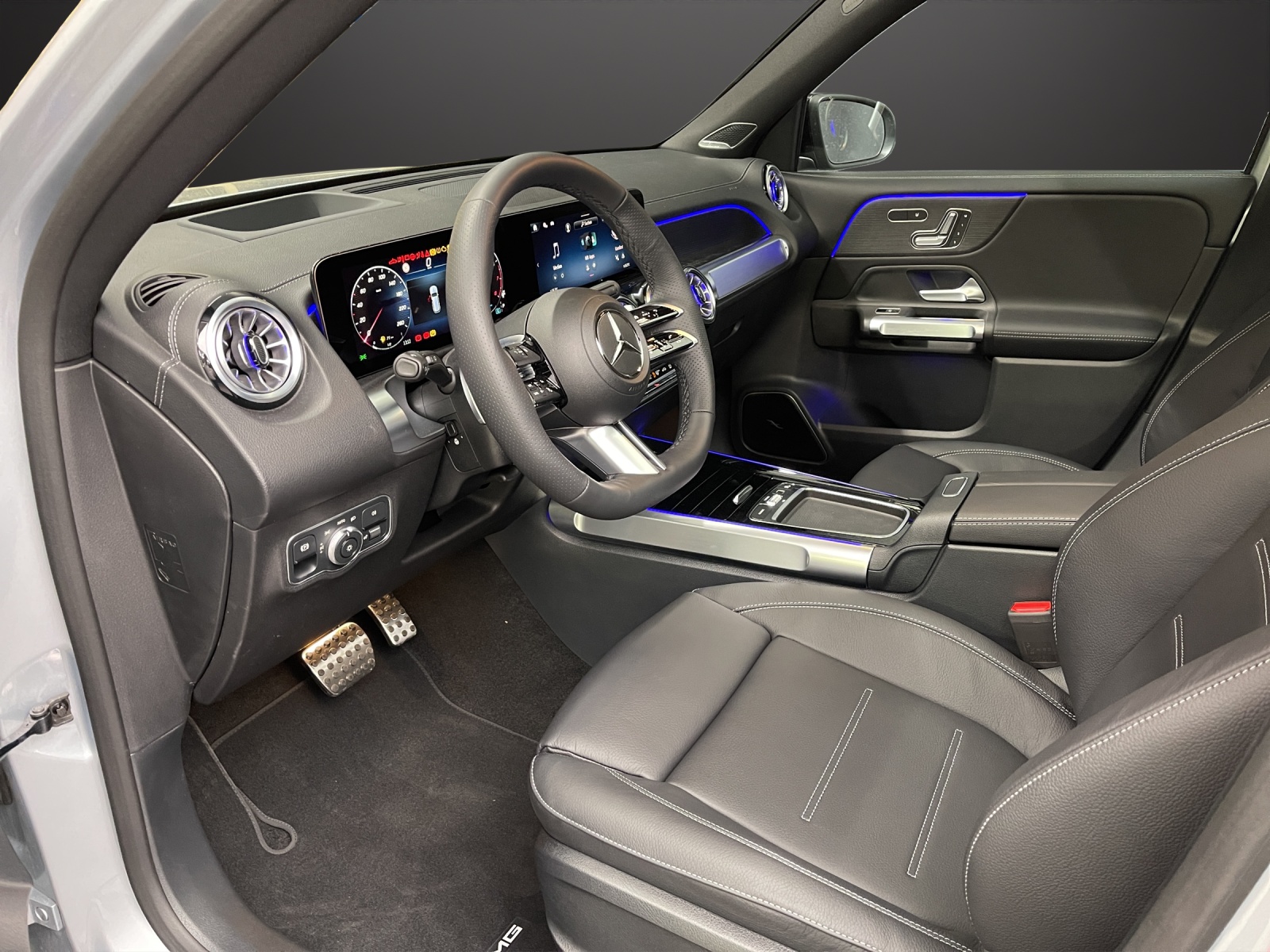 MERCEDES-BENZ GLB 250 4Matic 8G-Tronic-image-5