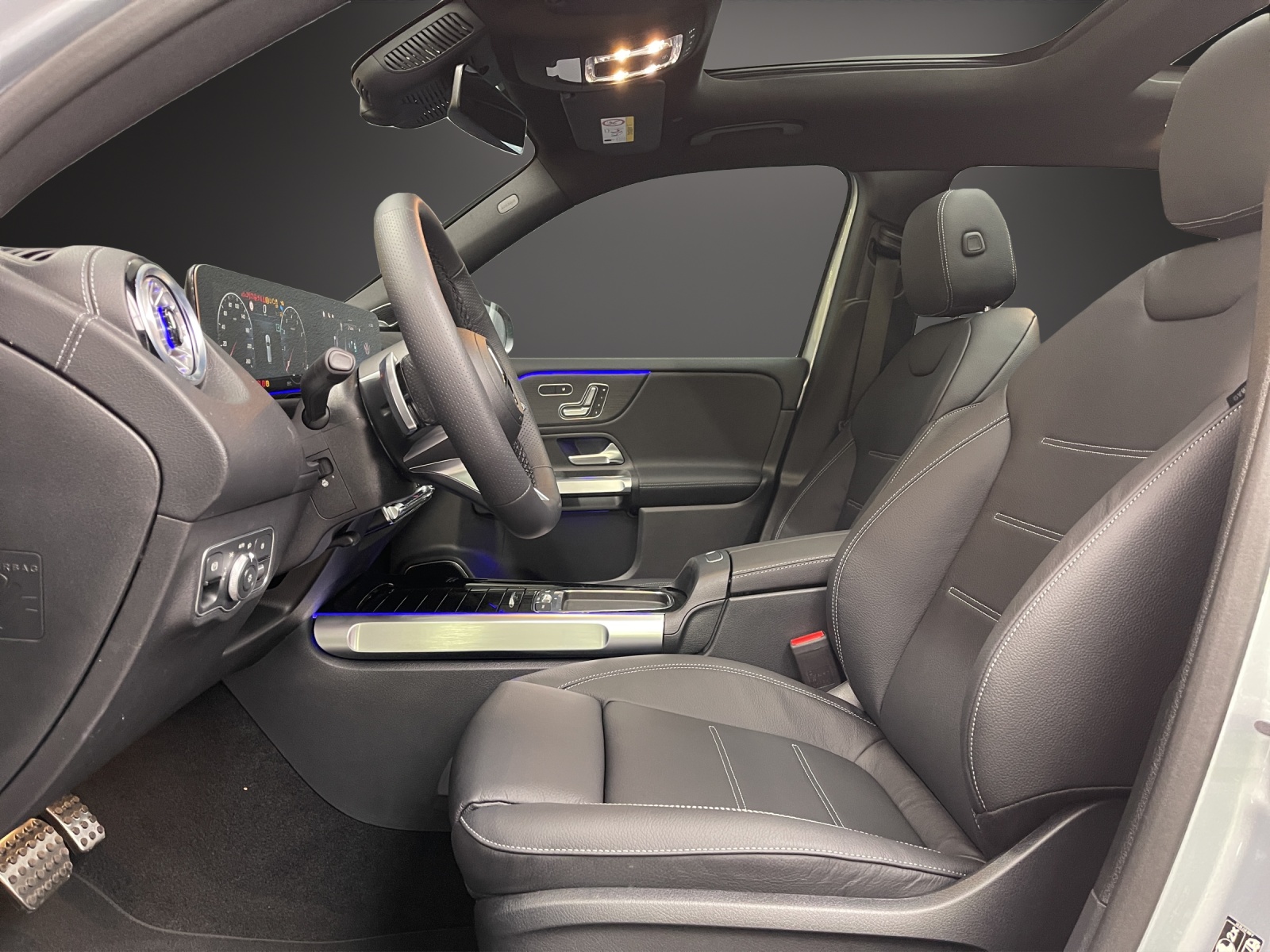 MERCEDES-BENZ GLB 250 4Matic 8G-Tronic-image-6