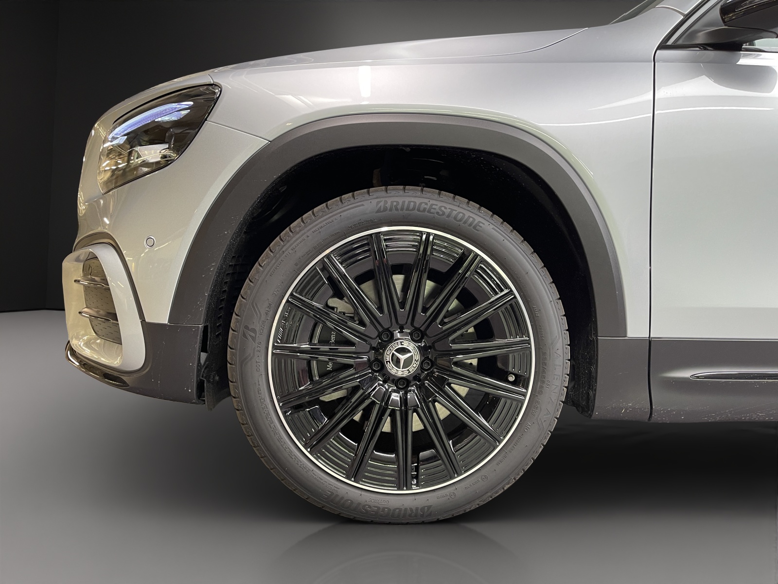 MERCEDES-BENZ GLB 250 4Matic 8G-Tronic-image-12