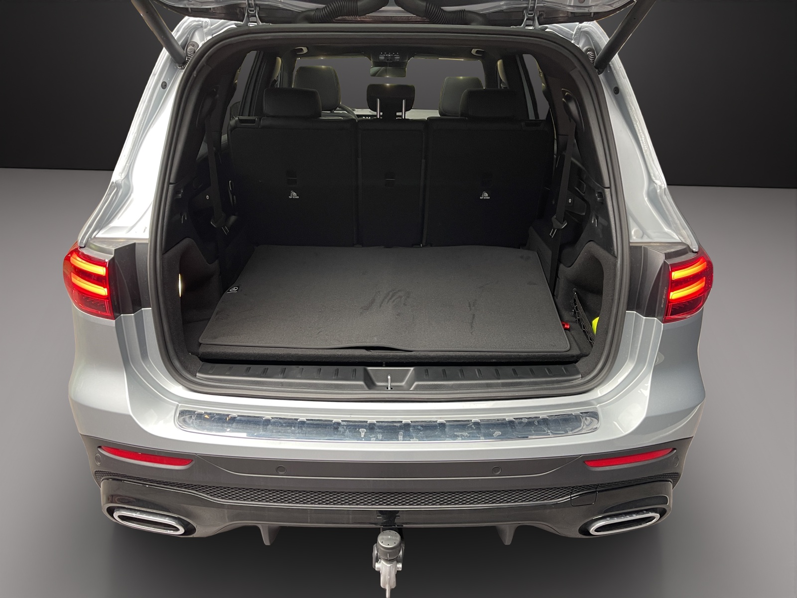MERCEDES-BENZ GLB 250 4Matic 8G-Tronic-image-10