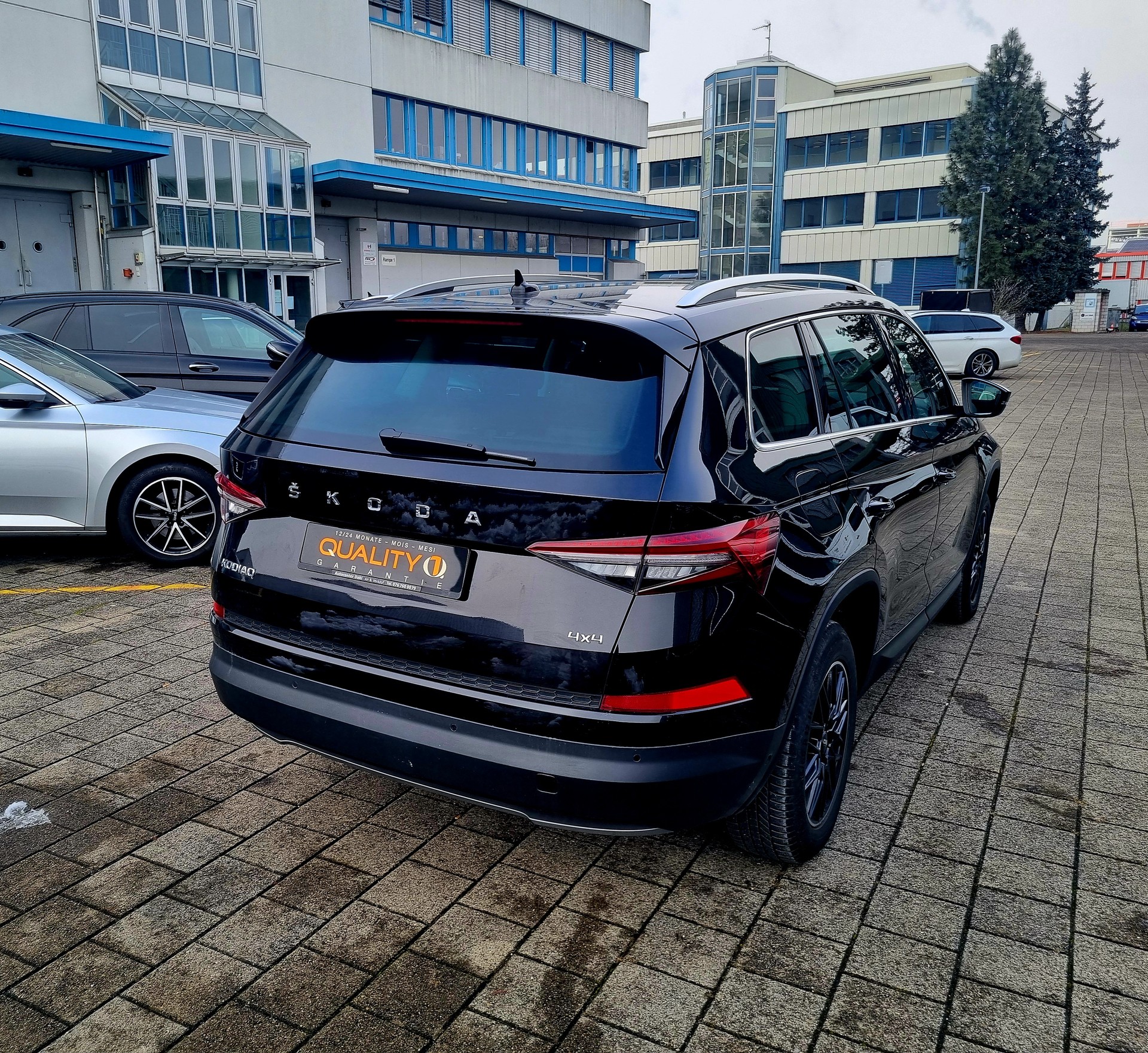 SKODA Kodiaq 2.0 TDI CR SportLine Facelift 4x4 DSG 7 Platzer-image-4