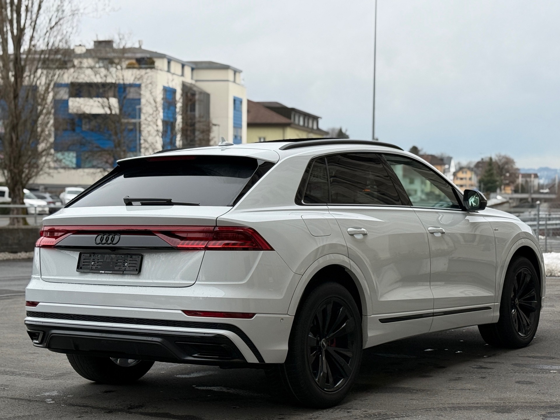 AUDI Q8 50 TDI quattro tiptronic-image-12