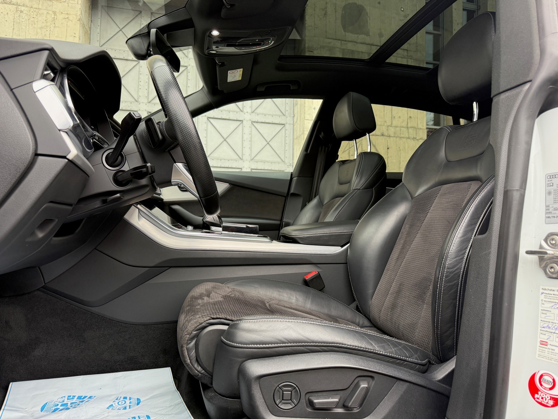 AUDI Q8 50 TDI quattro tiptronic-image-4