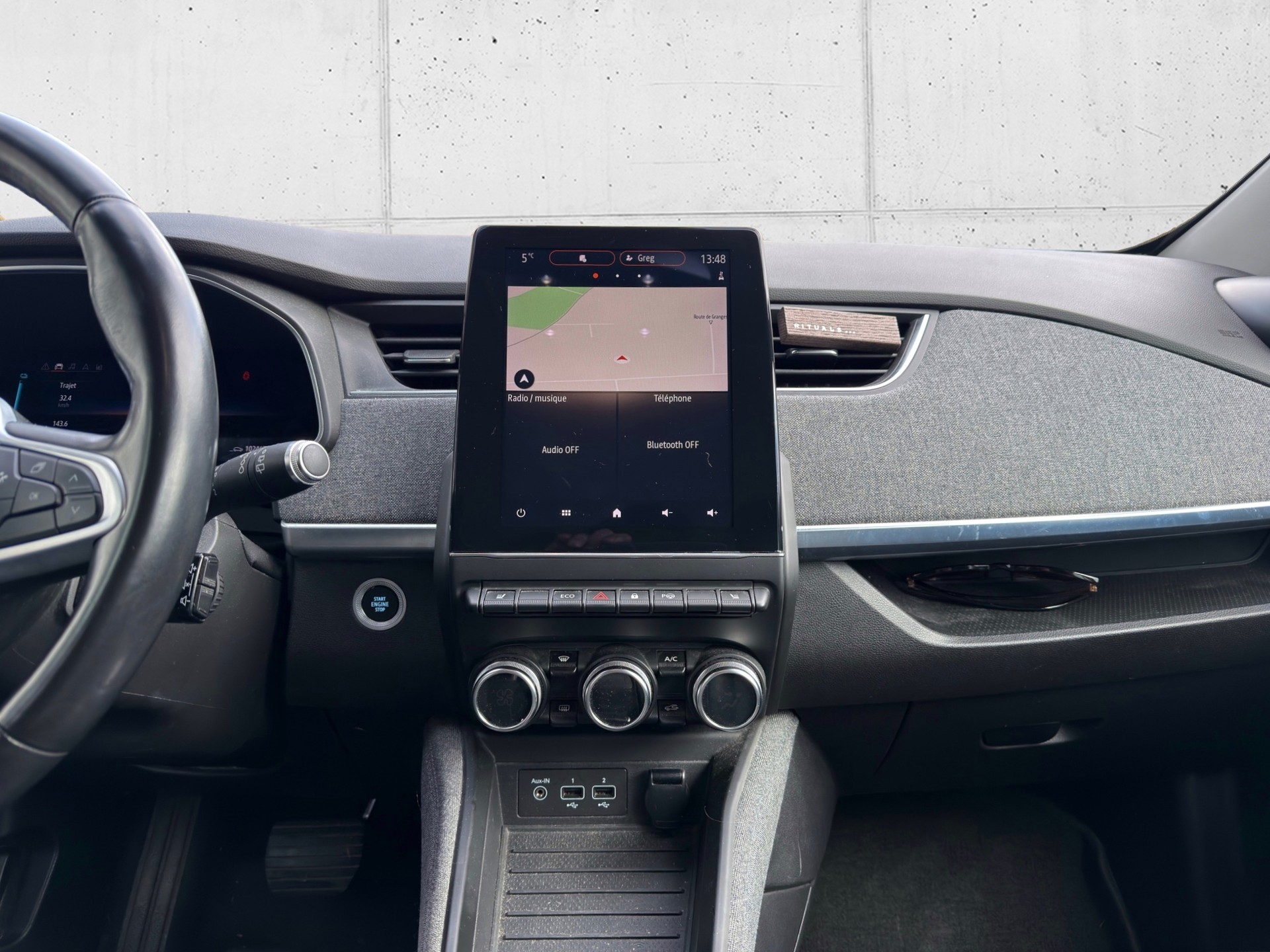 RENAULT Zoe Intens R135 (Batterie Miete)-image-18