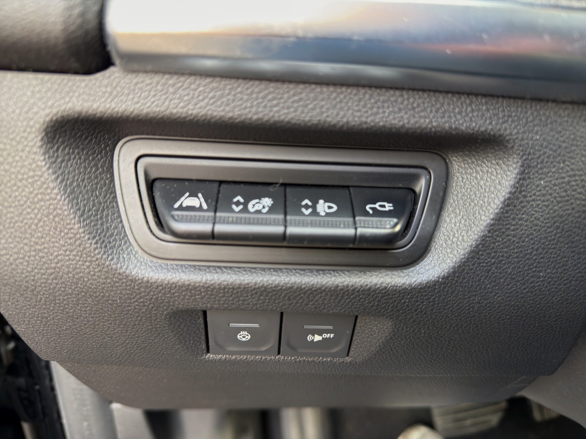 RENAULT Zoe Intens R135 (Batterie Miete)-image-21