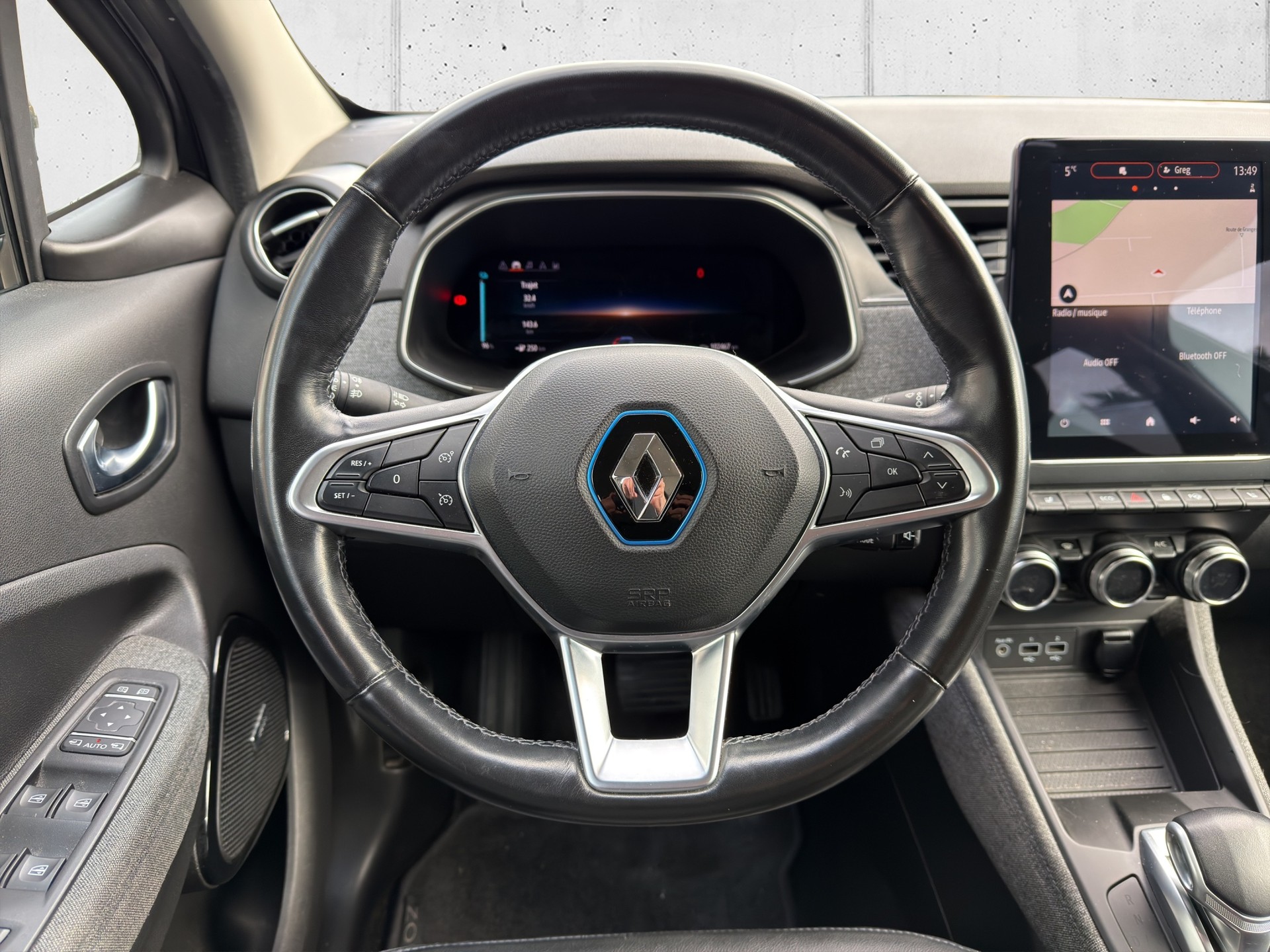 RENAULT Zoe Intens R135 (Batterie Miete)-image-14