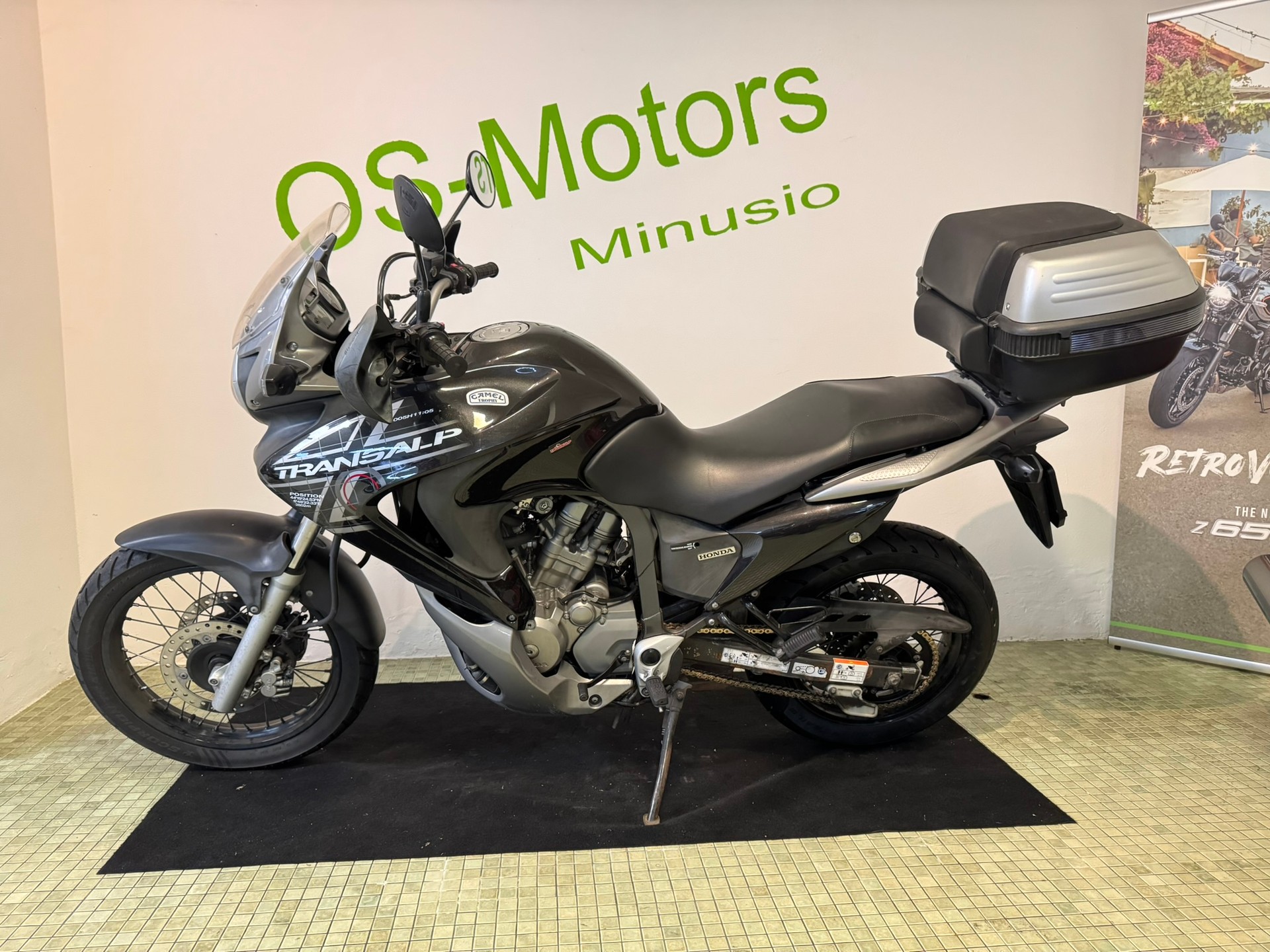 HONDA XL 700 V JOY-image-1