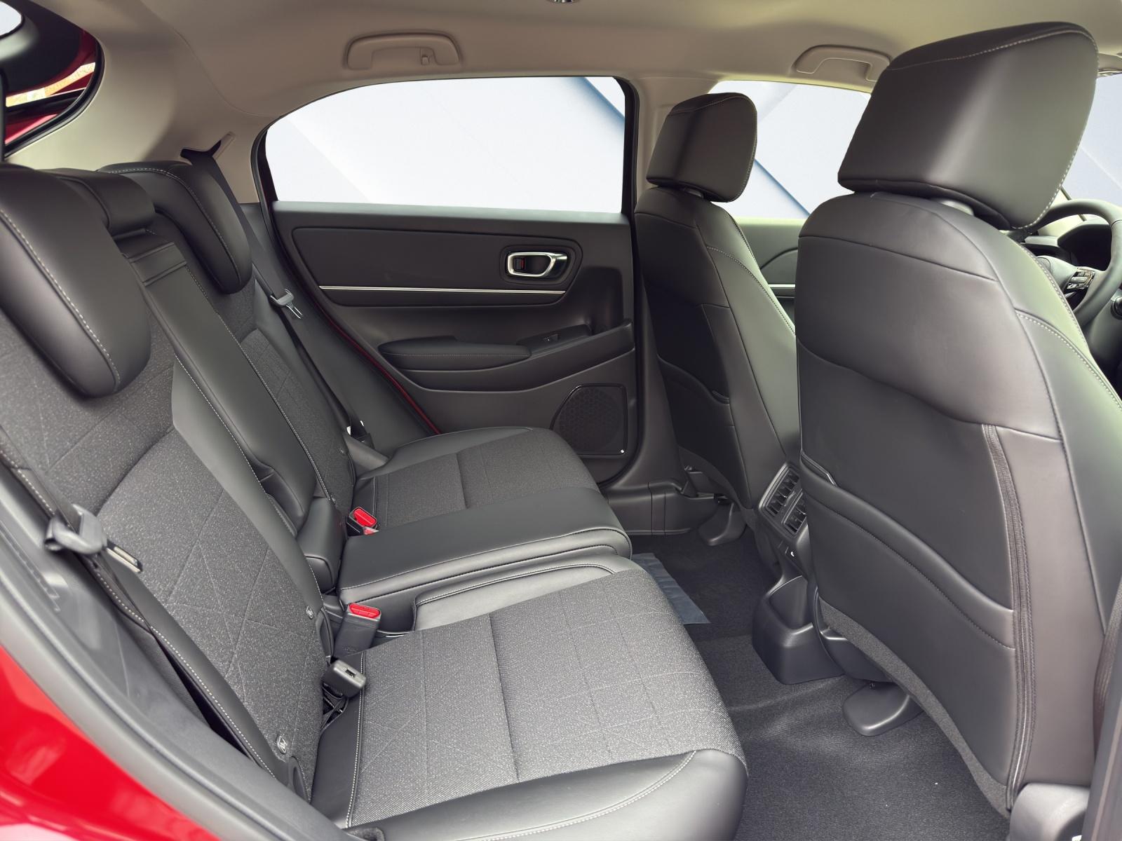HONDA HR-V 1.5 i-MMD Advance, Leasing Aktion 1.9 % , bis zu 8 Jahre Garantie oder 160`000 km-image-14