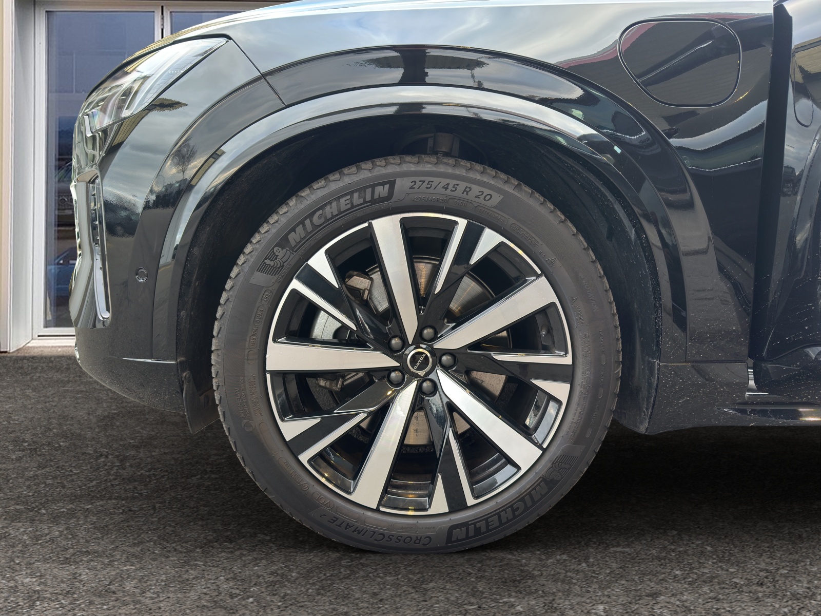VOLVO XC90 2.0 T8 TE Plus Dark eAWD-image-14