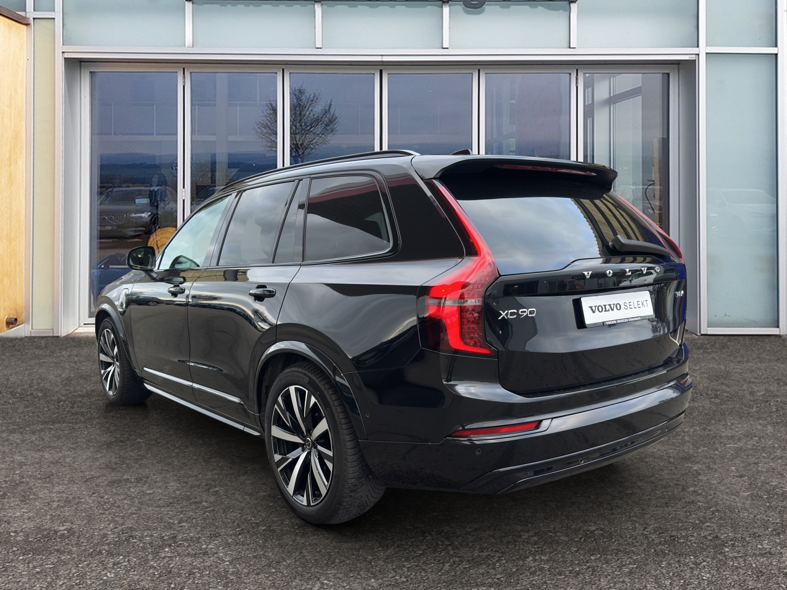 VOLVO XC90 2.0 T8 TE Plus Dark eAWD-image-2