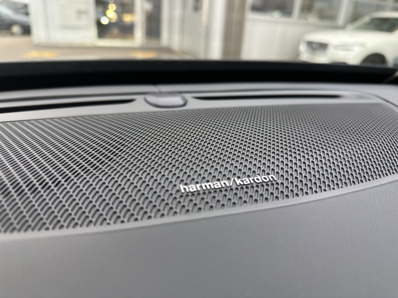 VOLVO XC90 2.0 T8 TE Plus Dark eAWD-image-13