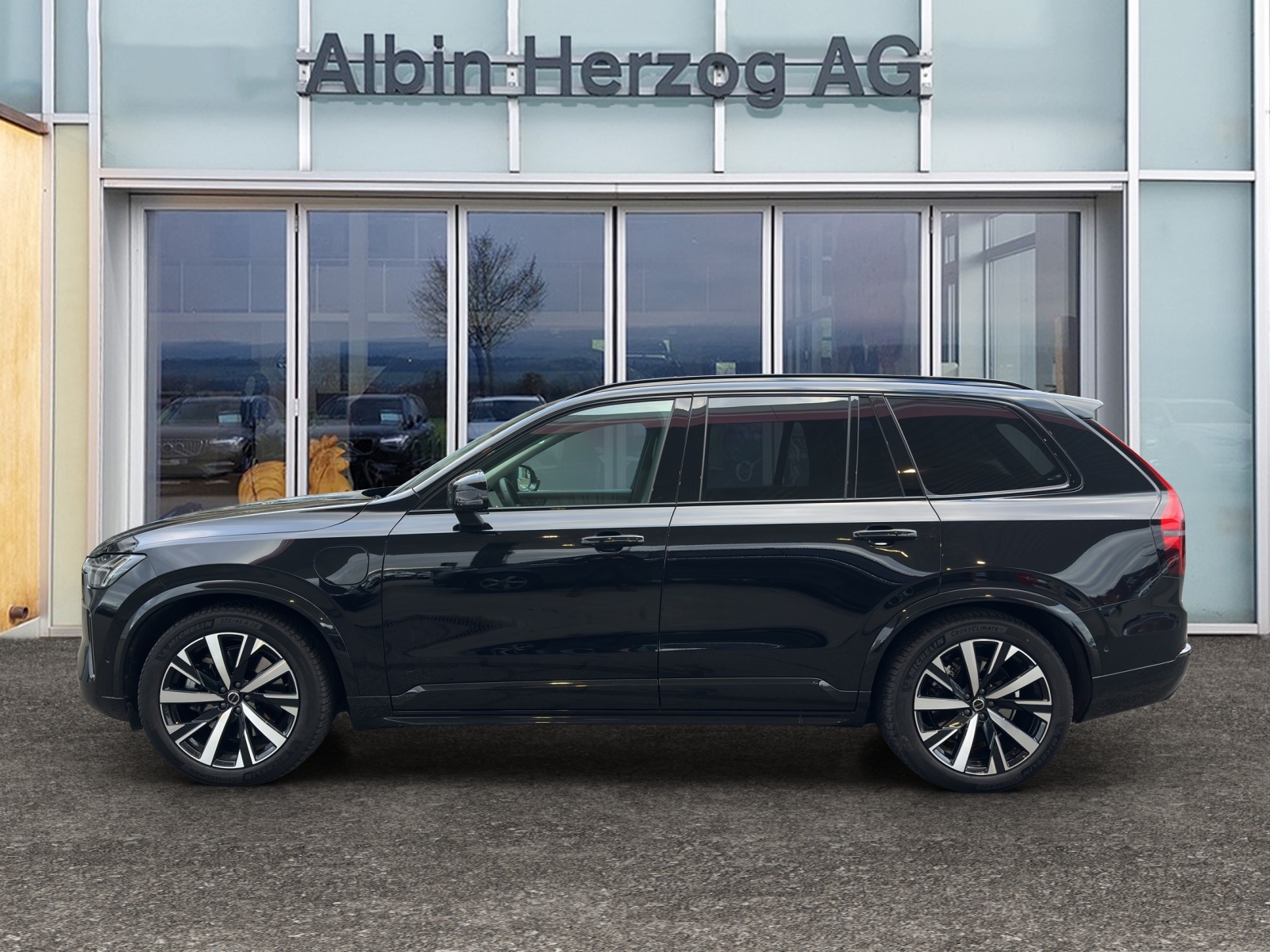 VOLVO XC90 2.0 T8 TE Plus Dark eAWD-image-1