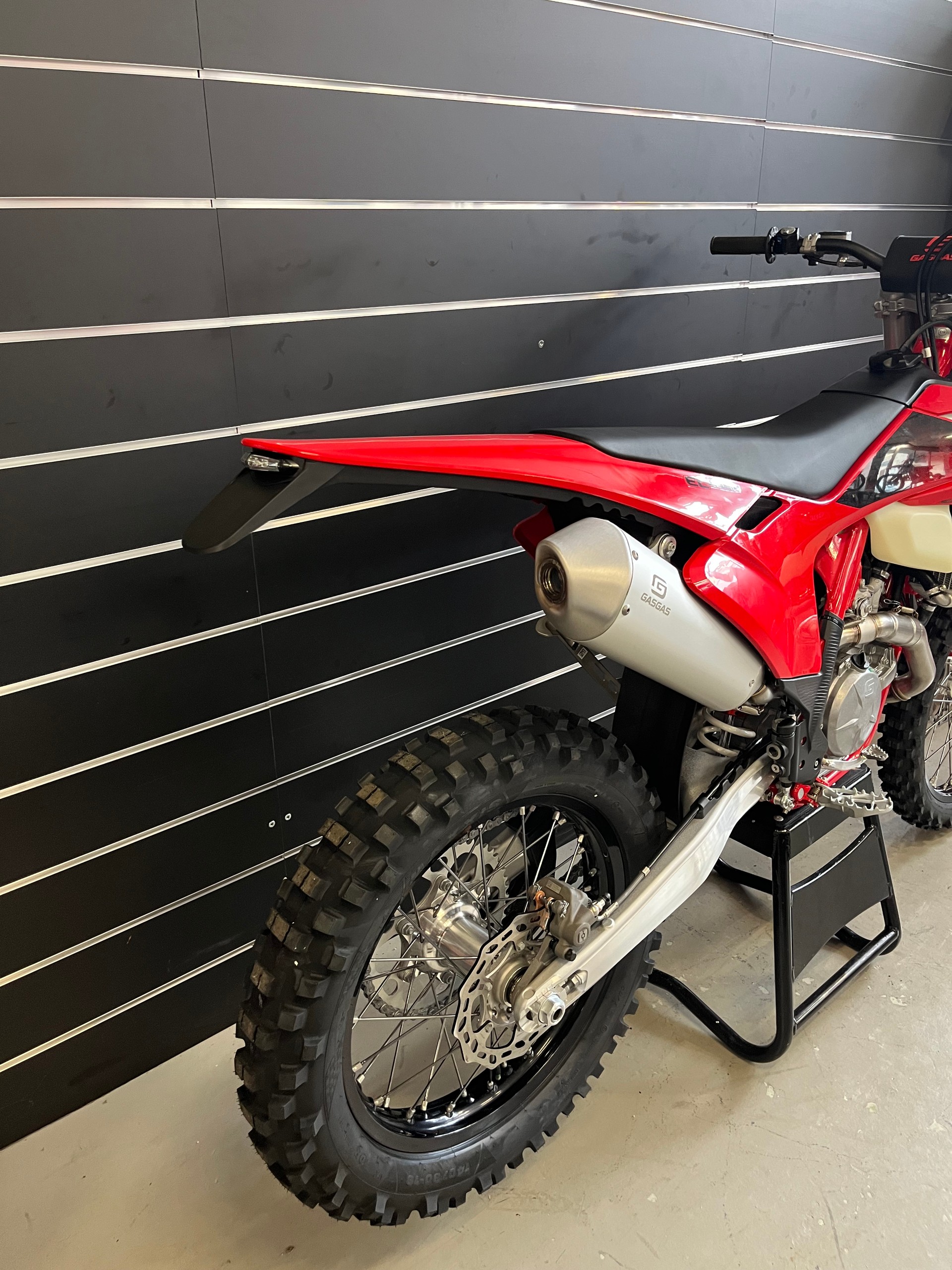 GASGAS EC 500F 2026-showroom-element-3