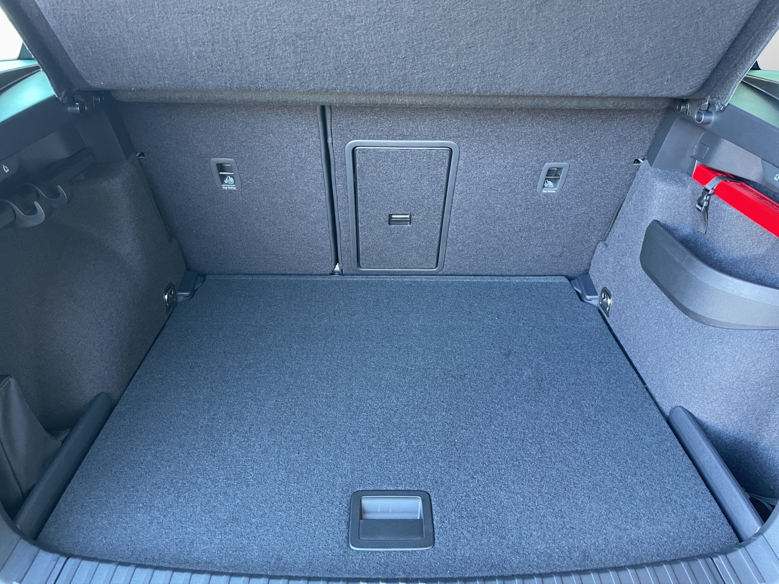 SKODA Karoq 2.0 TSI SportLine 4x4 DSG-image-14