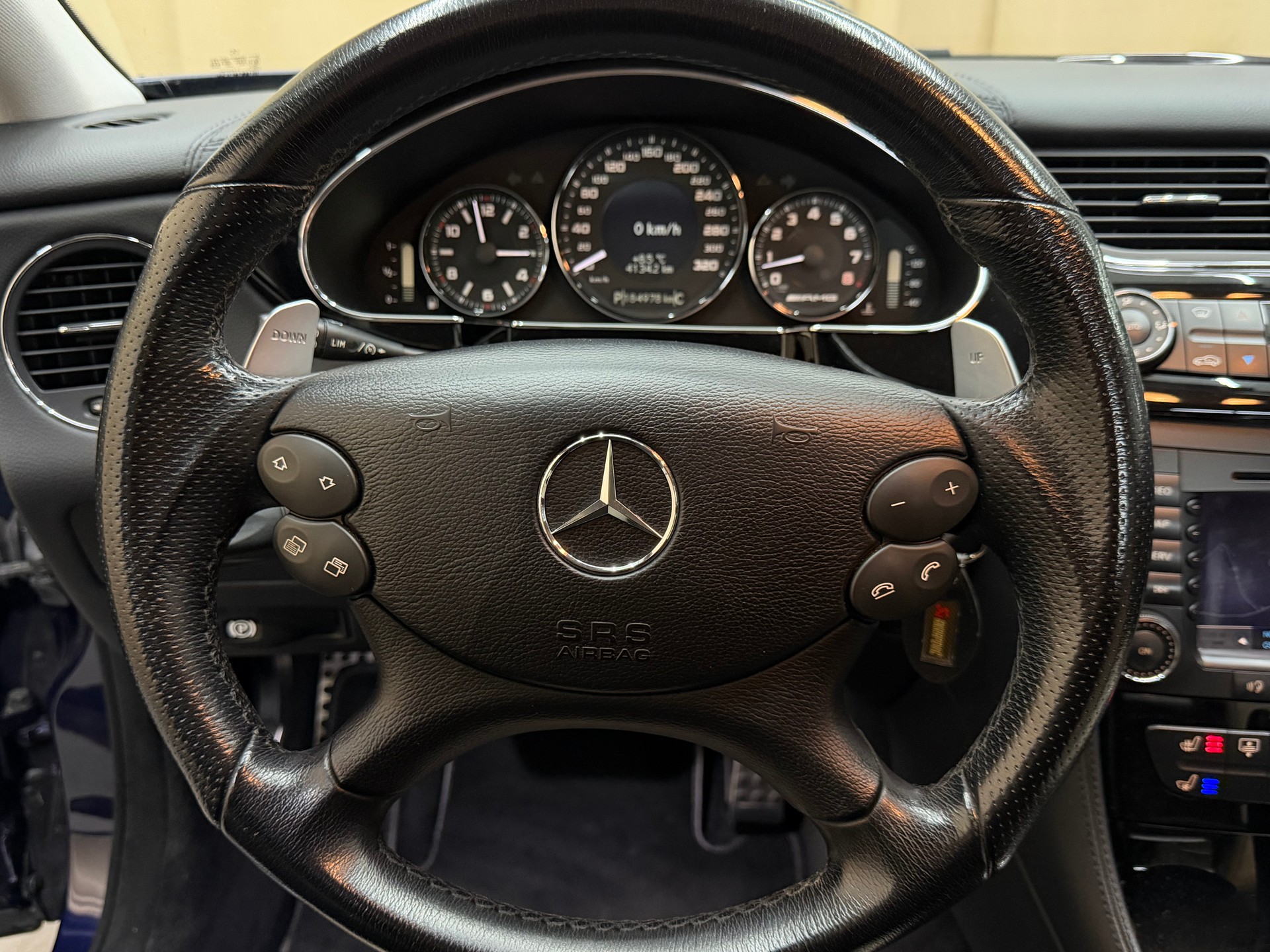 MERCEDES-BENZ CLS 63 AMG 7G-Tronic-image-9