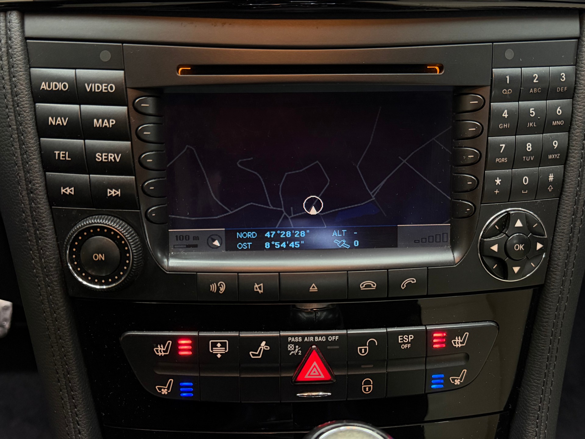 MERCEDES-BENZ CLS 63 AMG 7G-Tronic-image-12