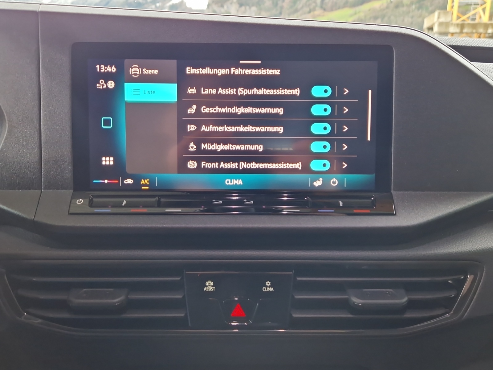 VW Caddy Cargo 2.0TDI 4Motion-image-16