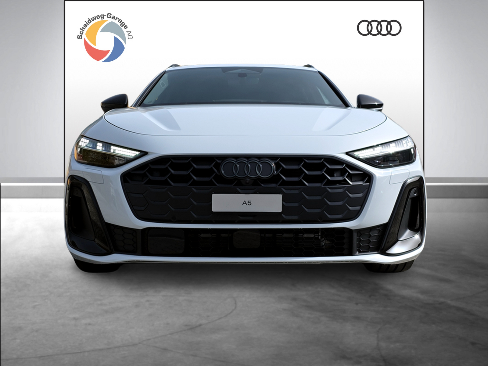 AUDI A5 Avant e-hybrid quattro Attraction 220 kW S tronic-image-1