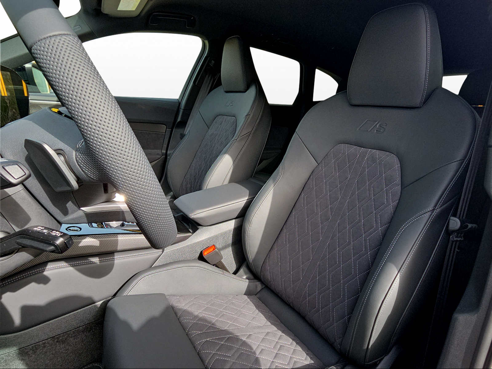 AUDI A5 Avant e-hybrid quattro Attraction 220 kW S tronic-image-7