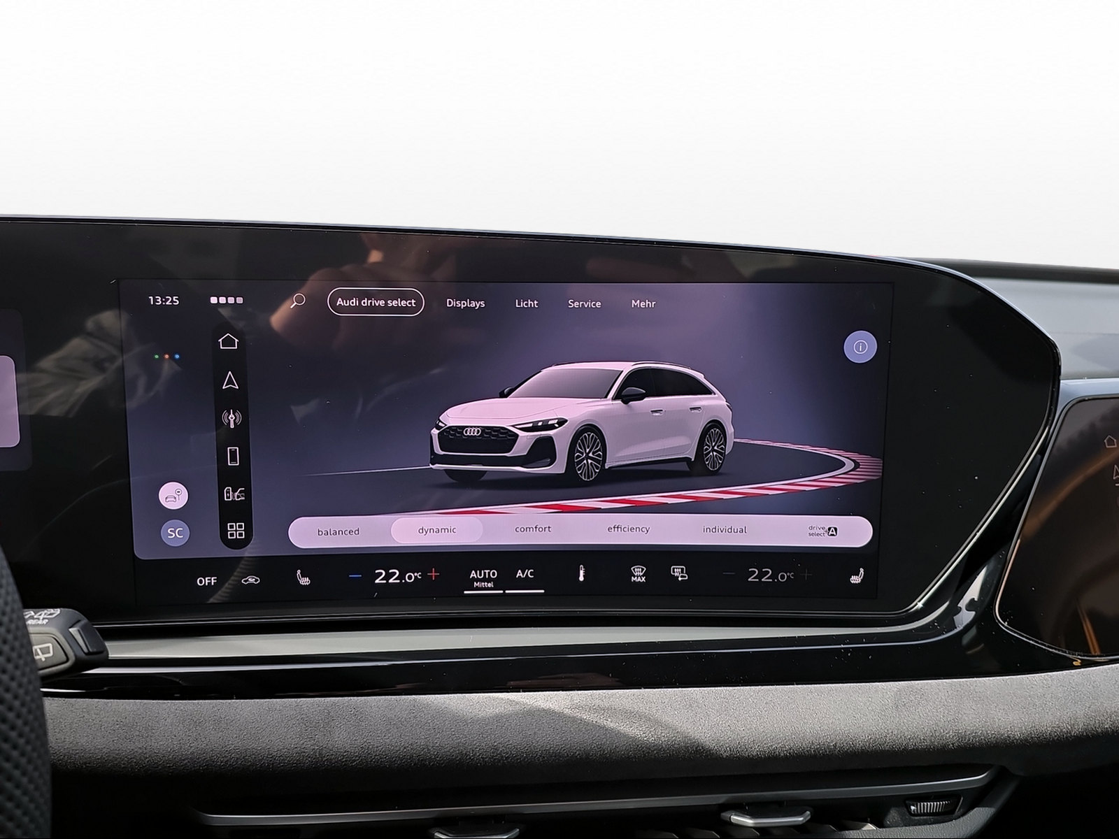 AUDI A5 Avant e-hybrid quattro Attraction 220 kW S tronic-image-8