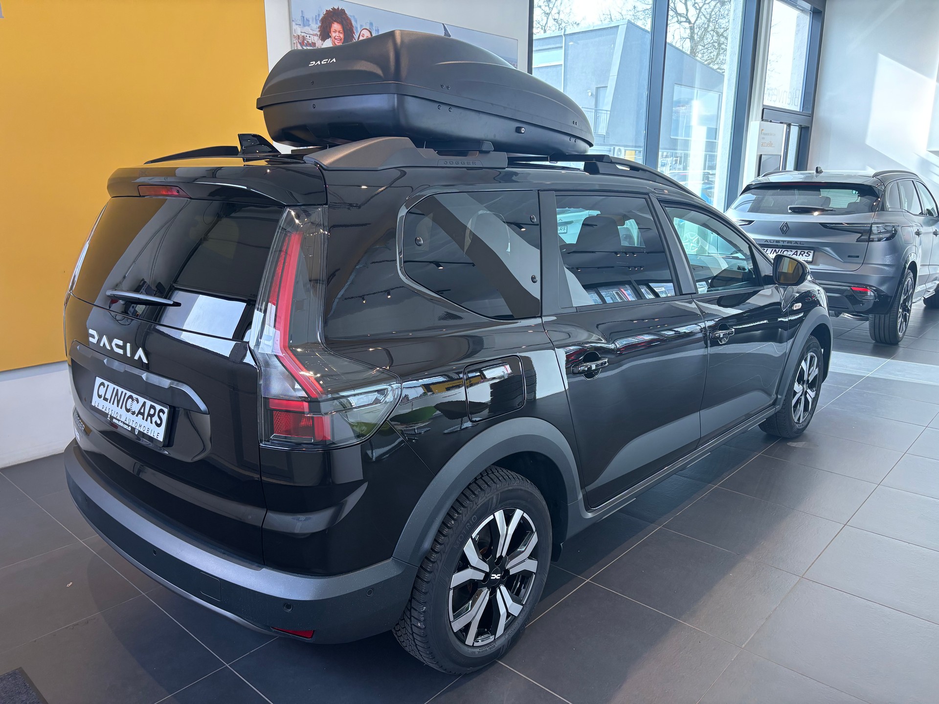 DACIA Jogger HEV 155 Journey-image-4