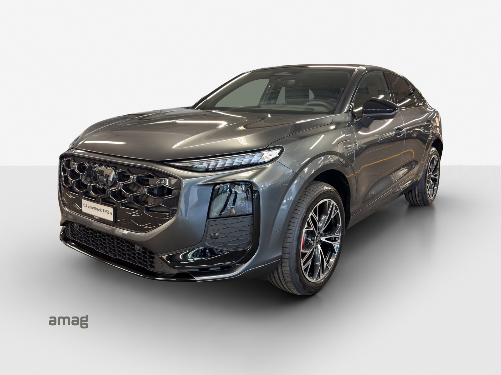 AUDI Q3 Sportback e-hybrid 200 kW S tronig-image-0