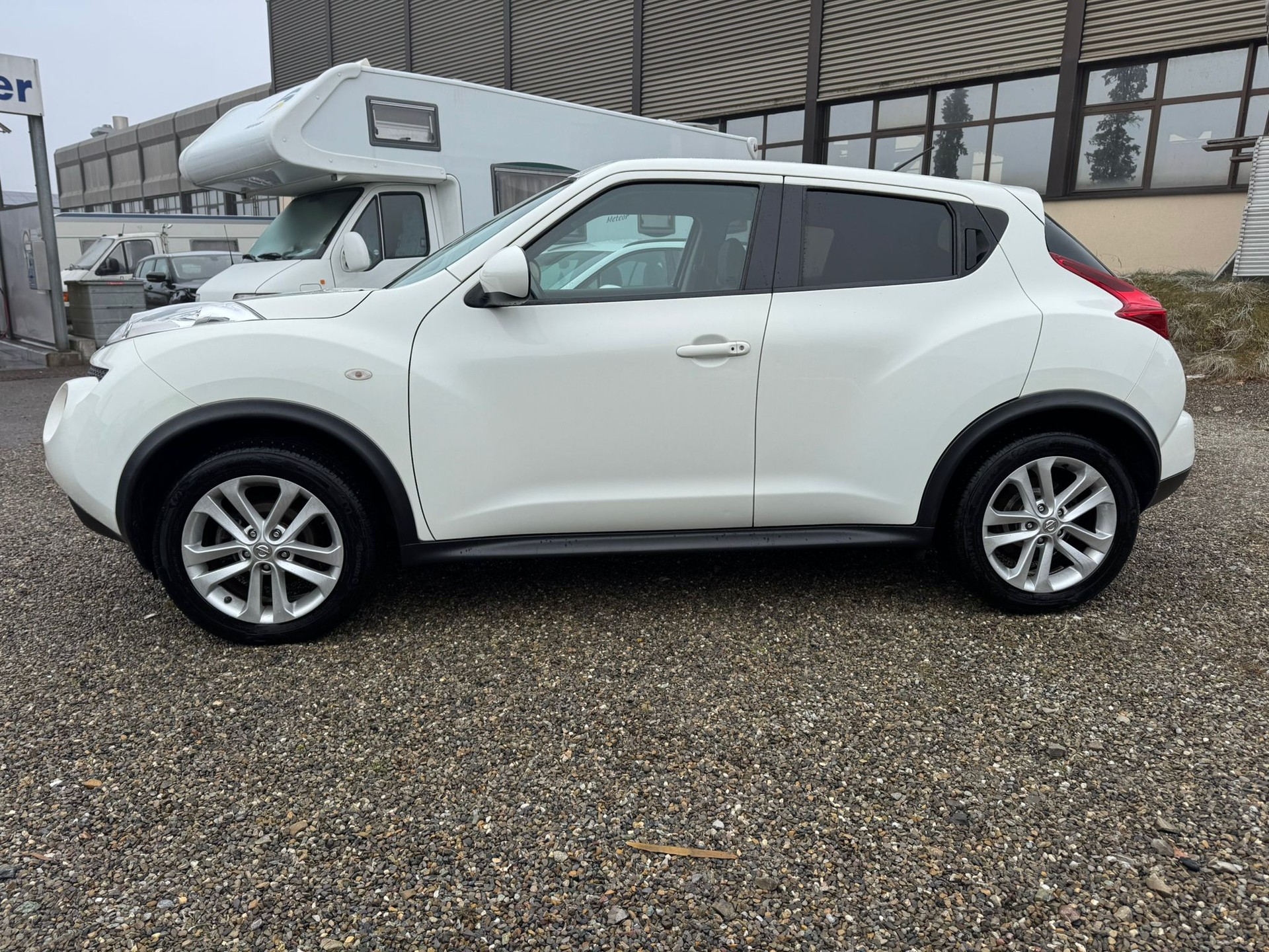 NISSAN Juke 1.6 acenta-image-3