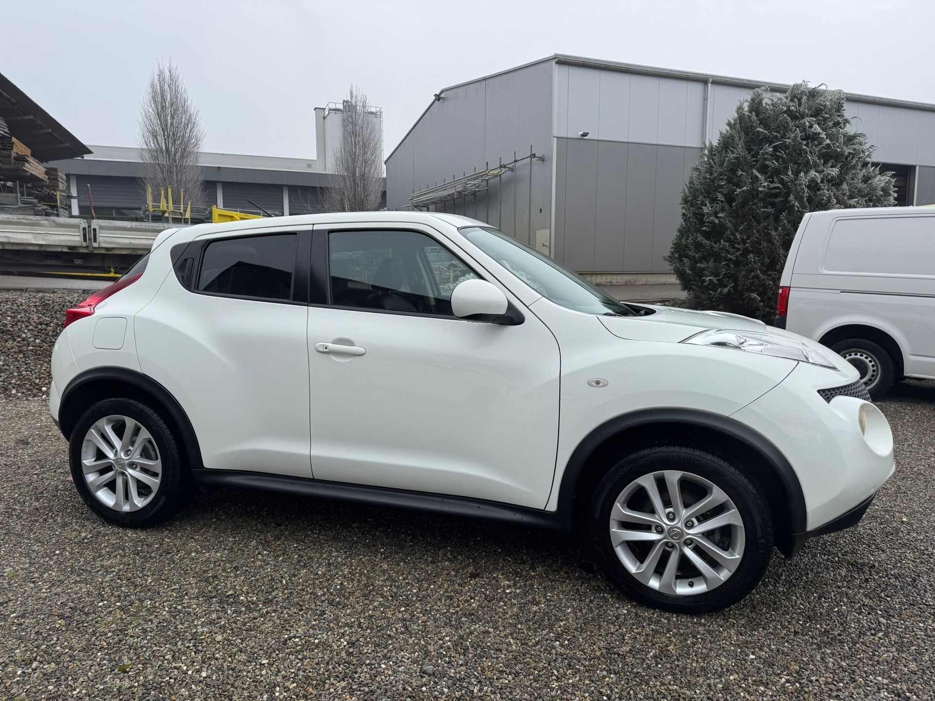 NISSAN Juke 1.6 acenta-image-4