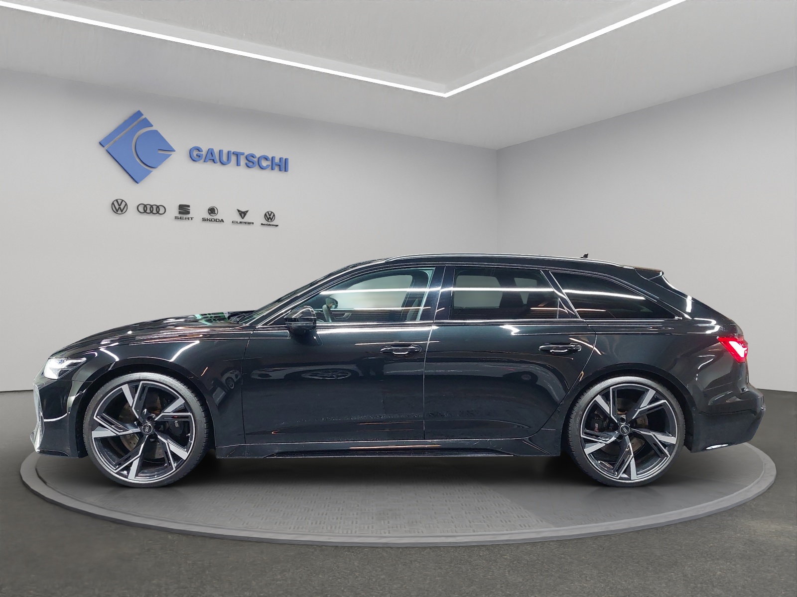 AUDI RS6 Avant 4.0 TFSI V8 Performance quattro-image-1
