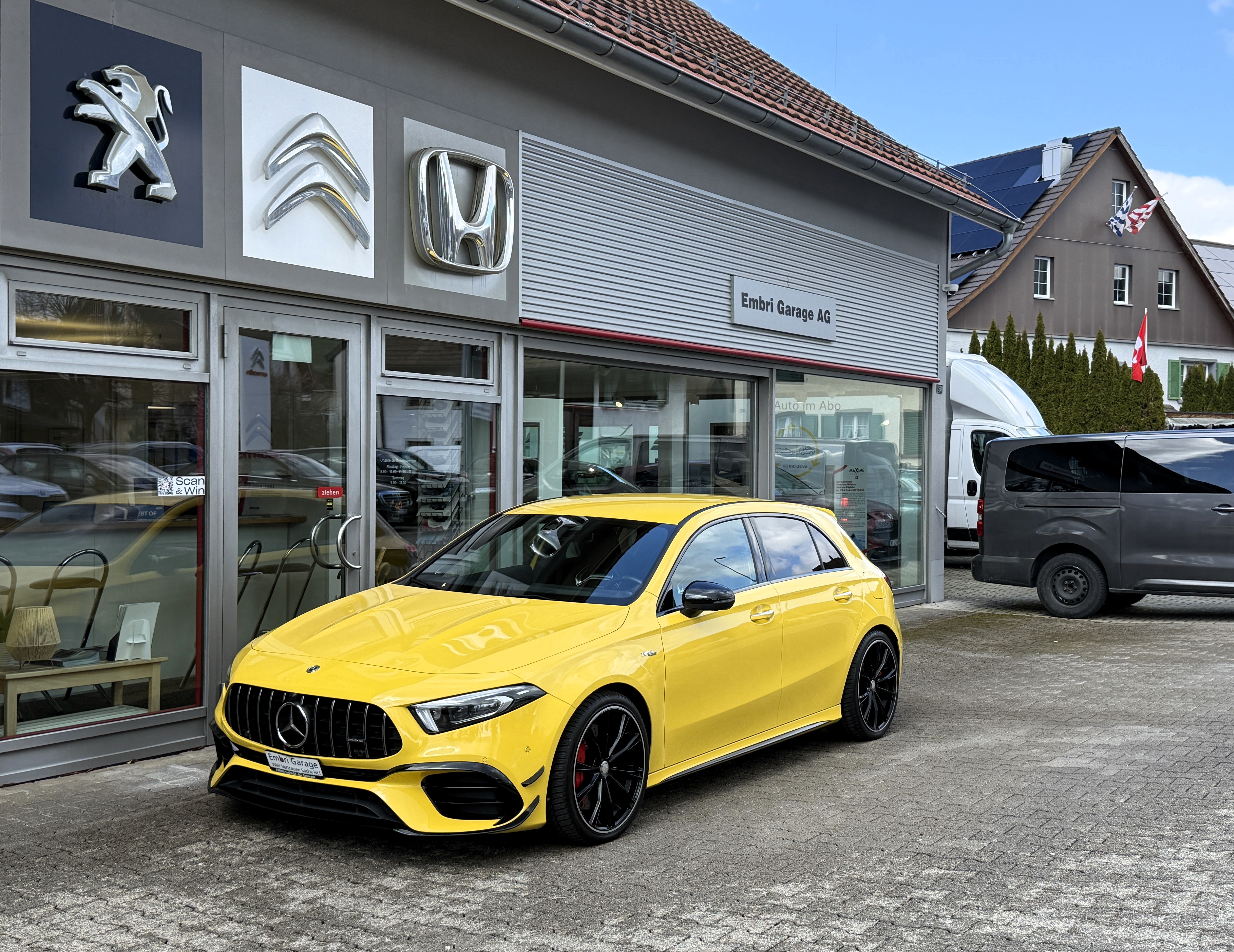 Car photo