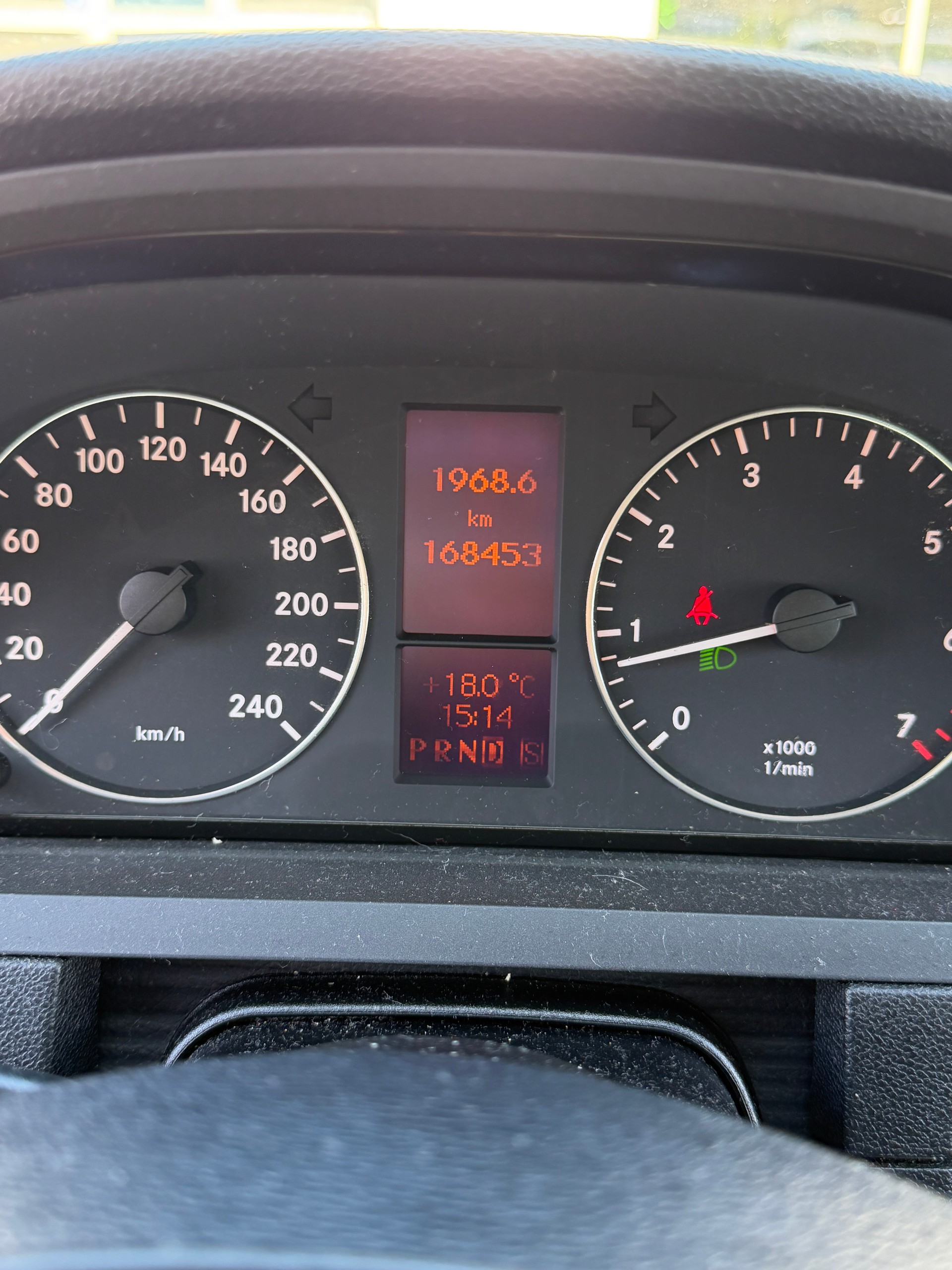 MERCEDES-BENZ A 170 Classic Edition Frisch ab MFK-image-5