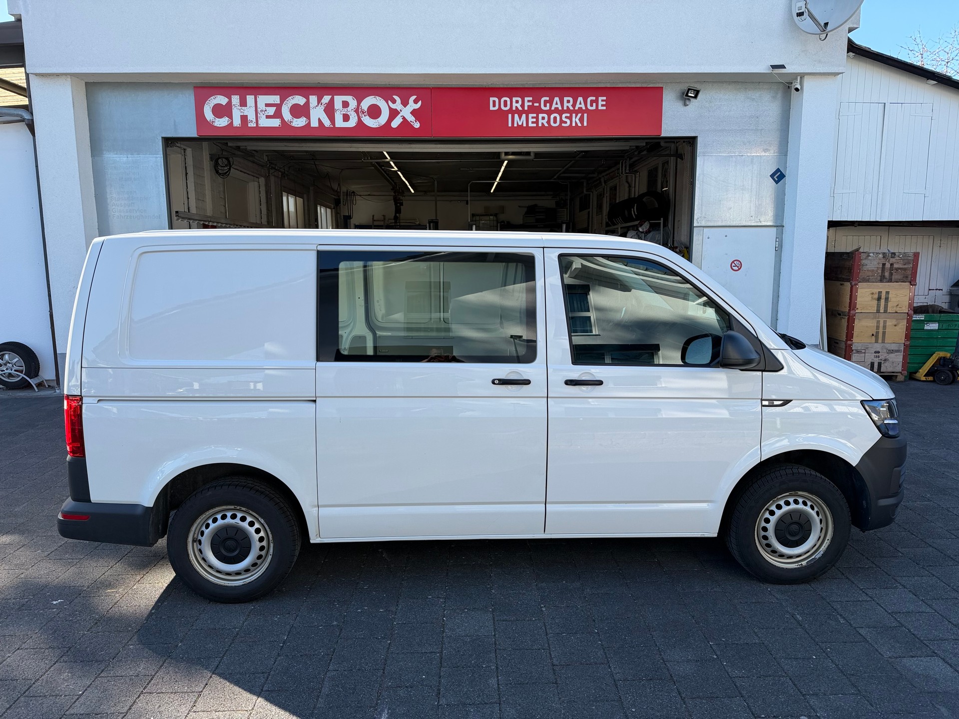 VW T6 2.0 TDI 4Motion DSG-image-4