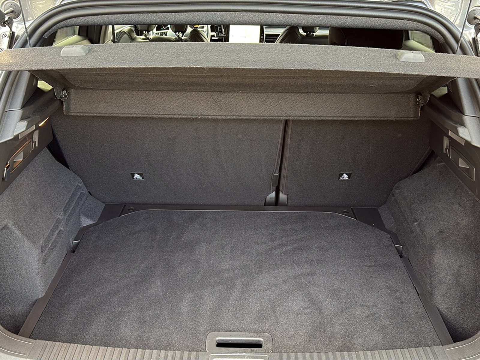 RENAULT Austral 1.2 HEV 200 Iconic Esprit Alpine A-image-6