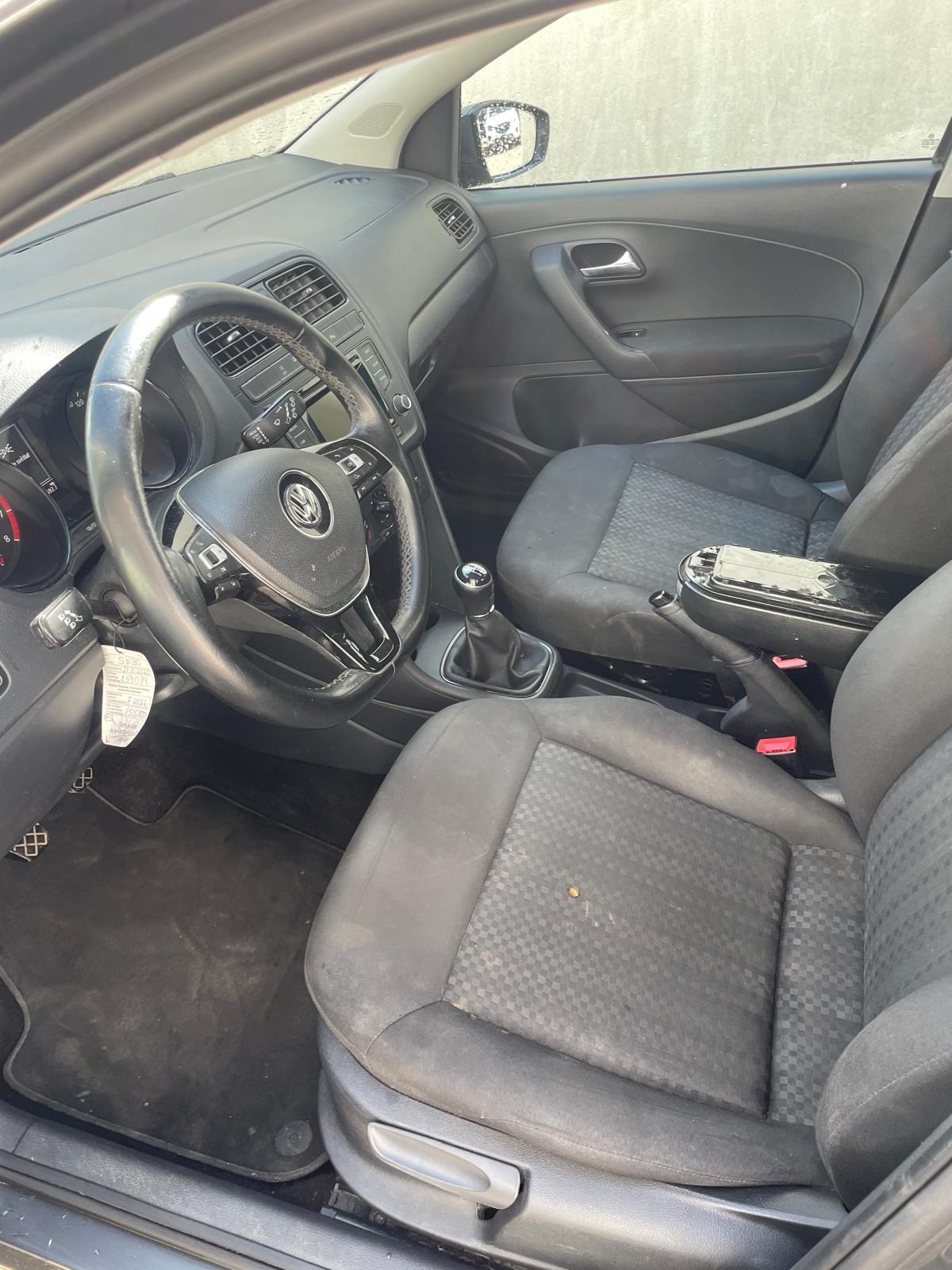 VW Polo 1.0 BMT Trendline-image-10