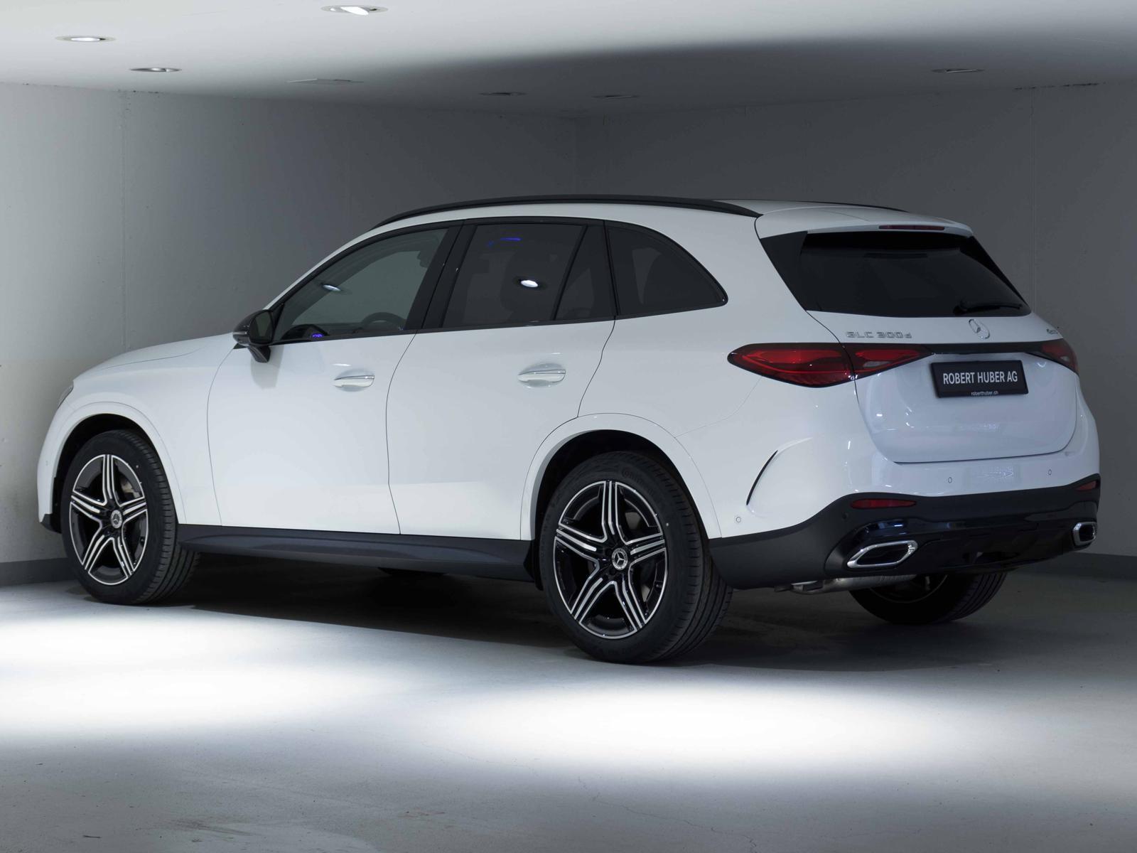 MERCEDES-BENZ GLC 300 d 4MATIC-image-4