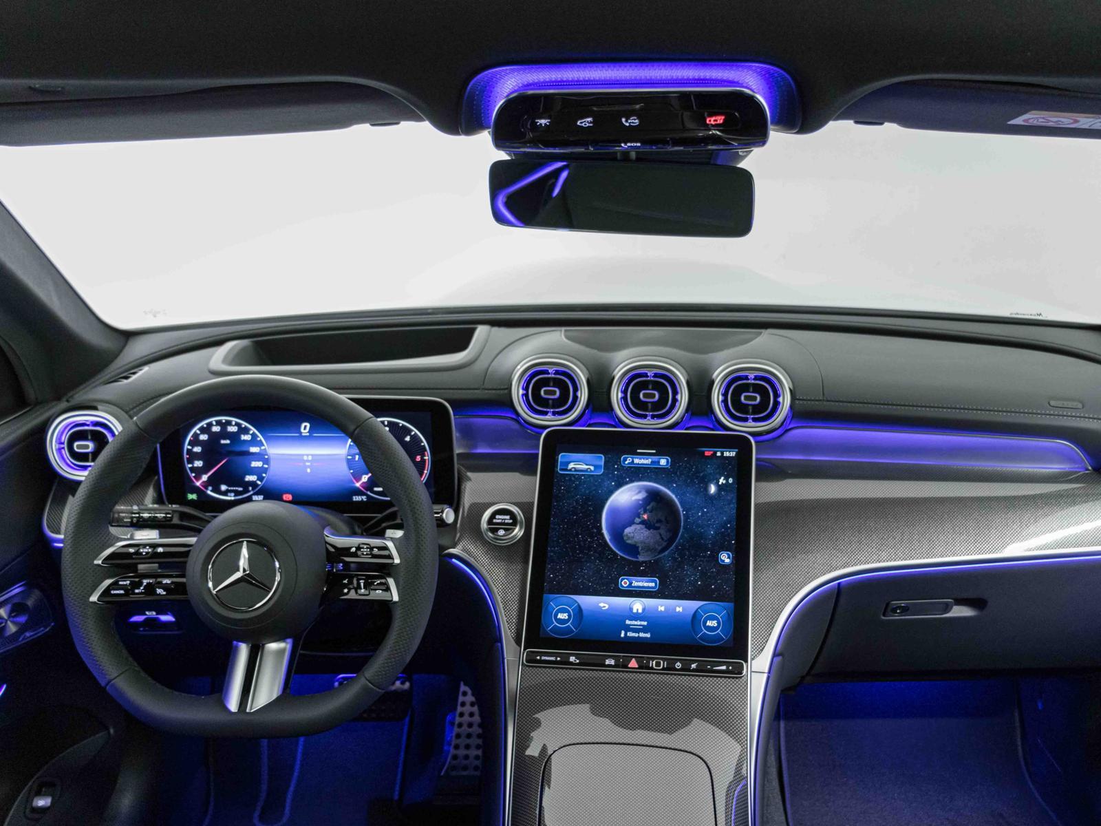 MERCEDES-BENZ GLC 300 d 4MATIC-image-11