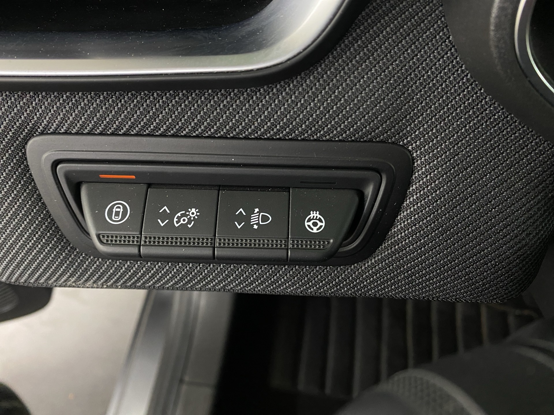 RENAULT Clio 1.6 E-Tech Esprit Alpine-image-16