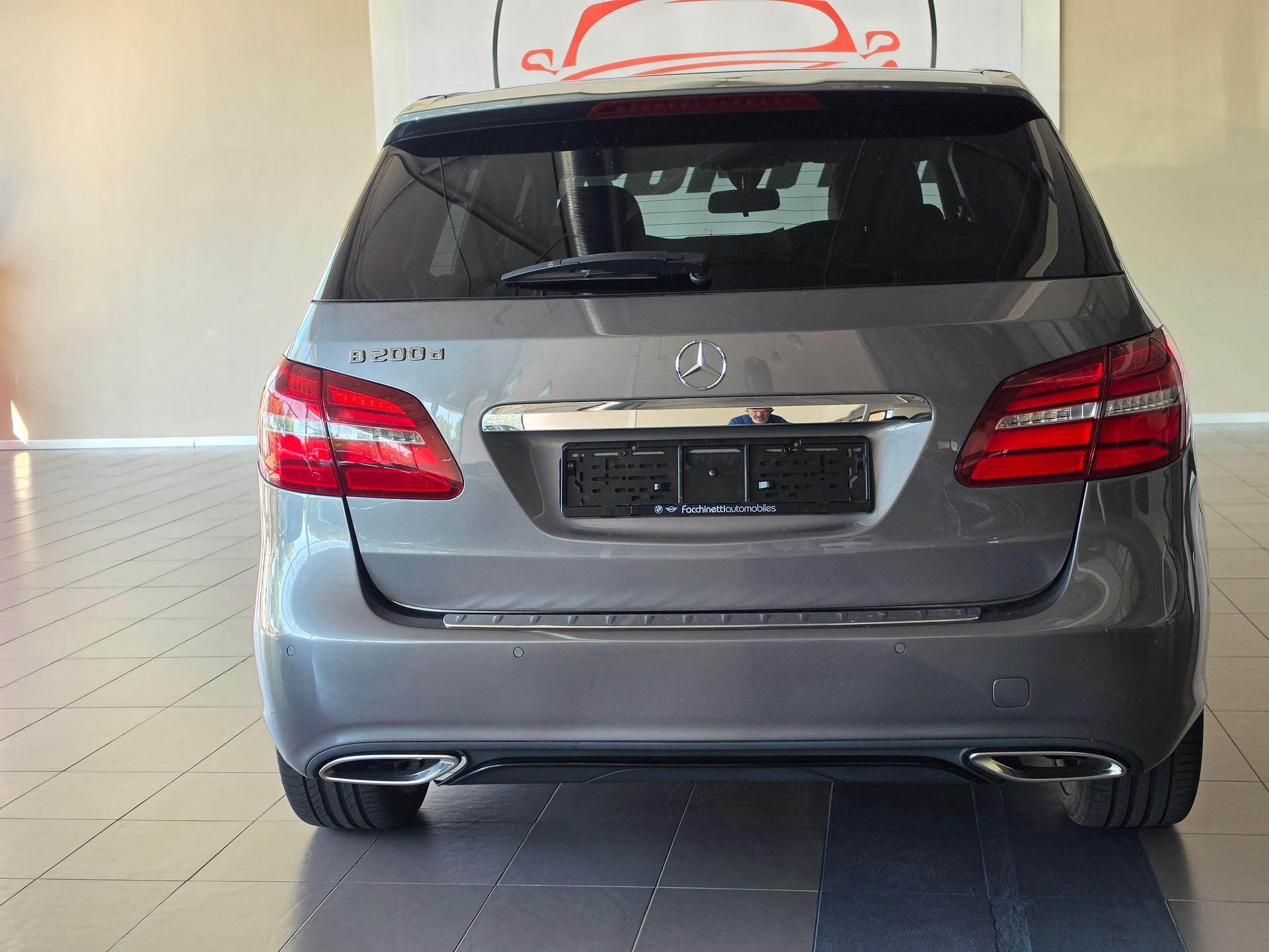 MERCEDES-BENZ B 200 CDI Urban-image-3