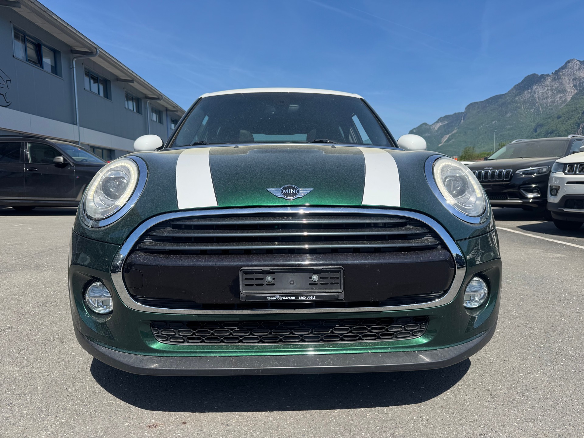 MINI Cooper Classic Edition Steptronic-showroom-element-1