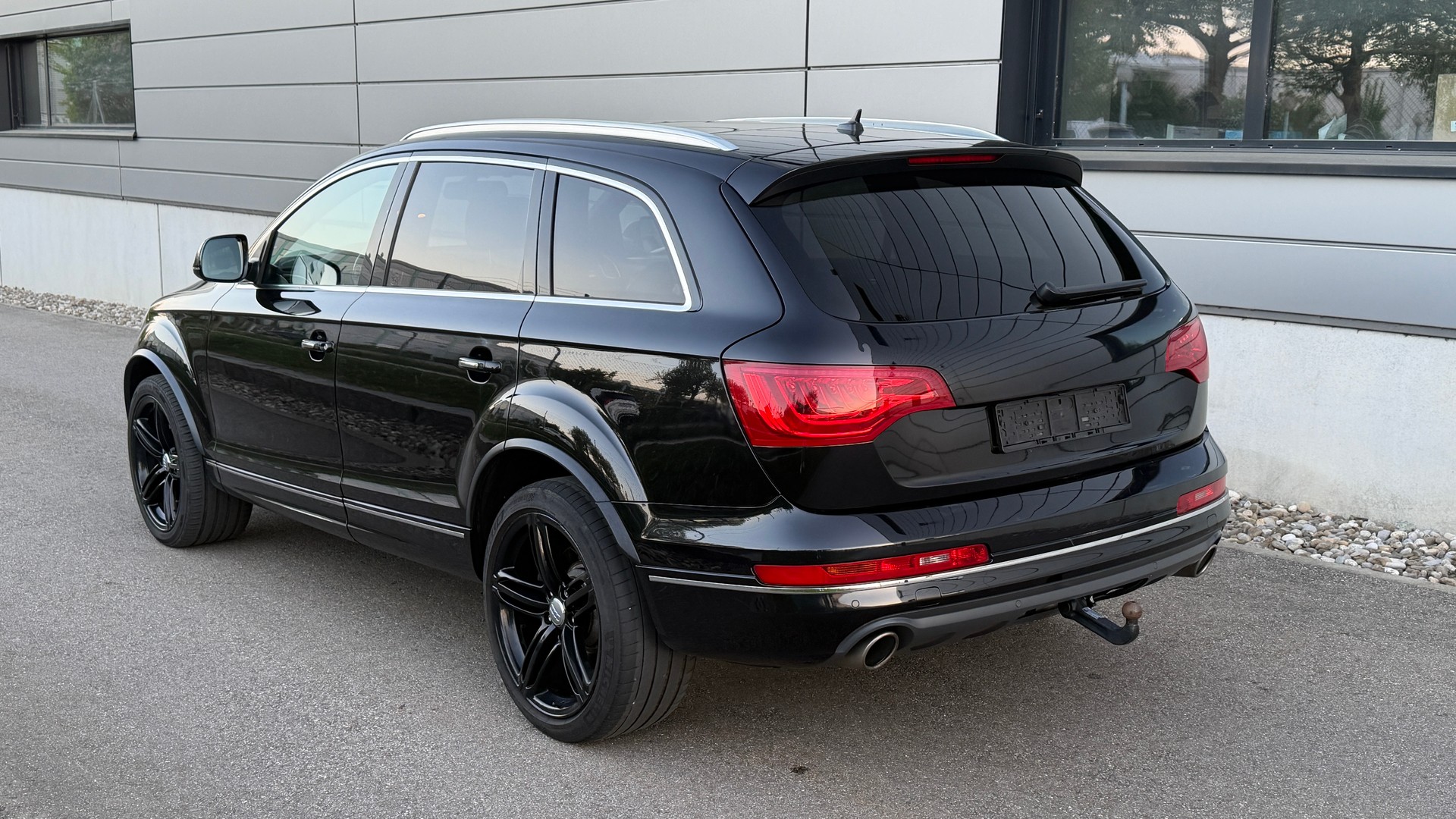 AUDI Q7 4.2 TDI quattro tiptronic **EXCLUSIVE / AHK**-image-2