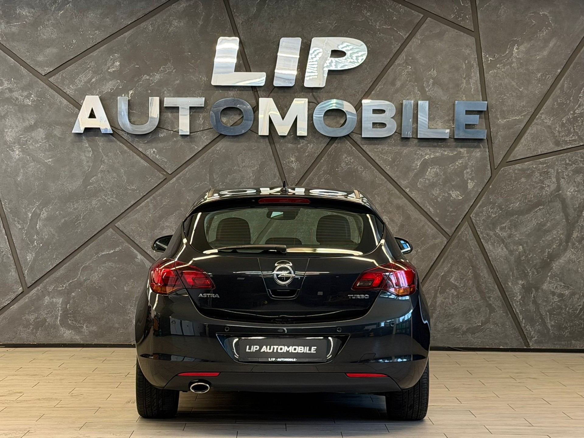 OPEL Astra 1.6i 16V Turbo Enjoy-image-6