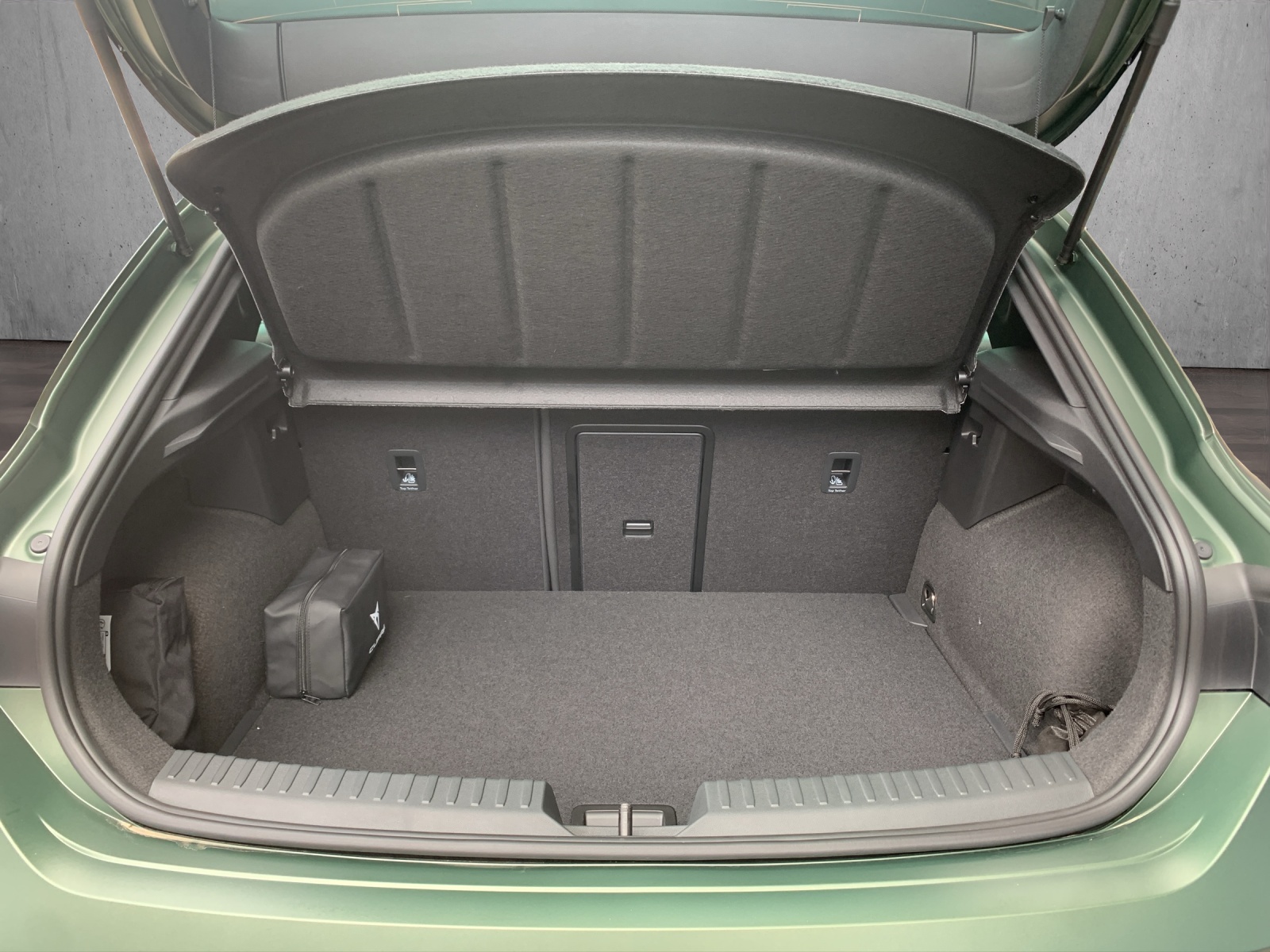 CUPRA LEON 2.0 TSI Prime Edition VZ DSG-image-12