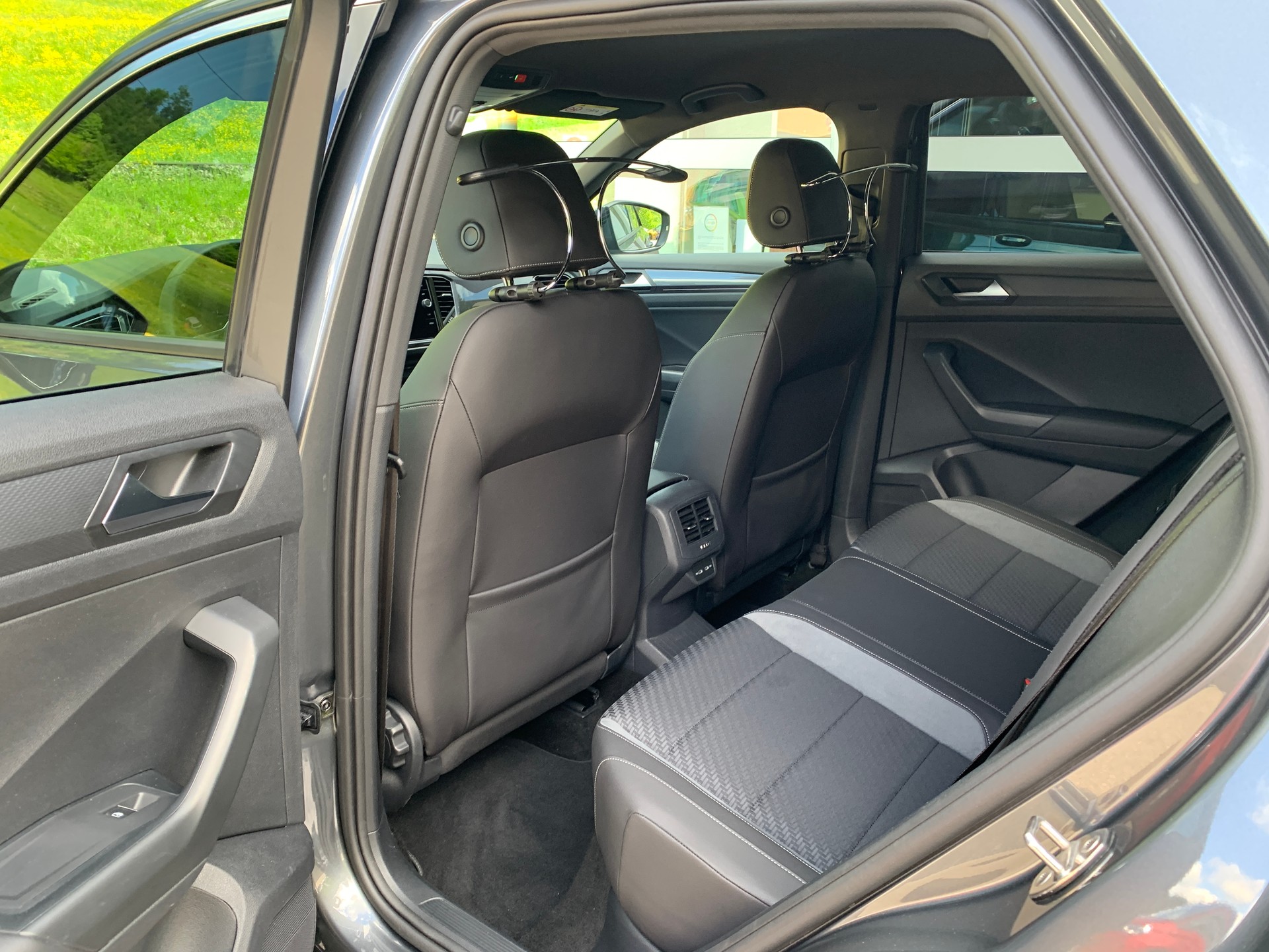 VW T-Roc 2.0 TDI SCR Sport DSG 4Motion-image-13