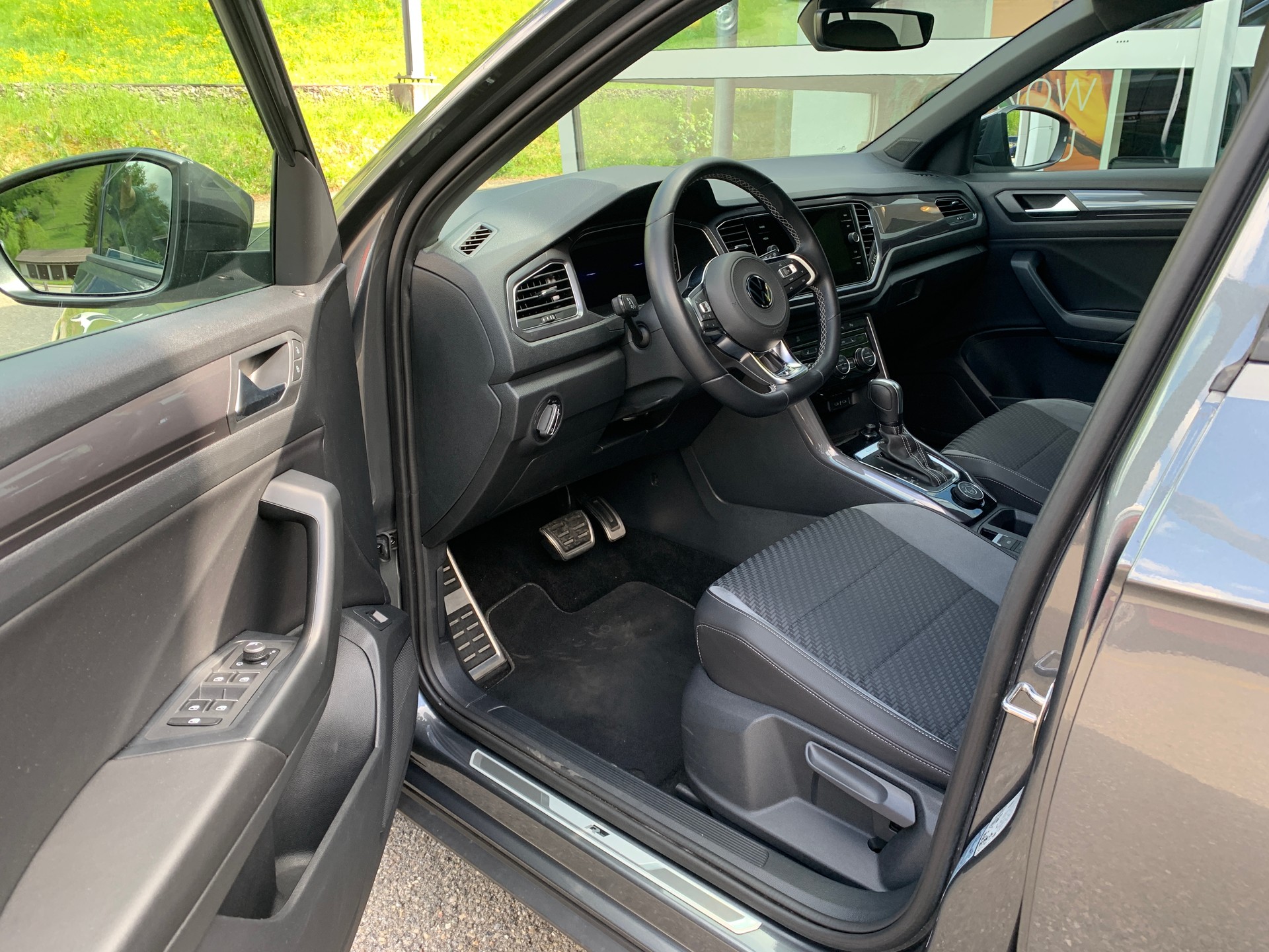 VW T-Roc 2.0 TDI SCR Sport DSG 4Motion-image-7