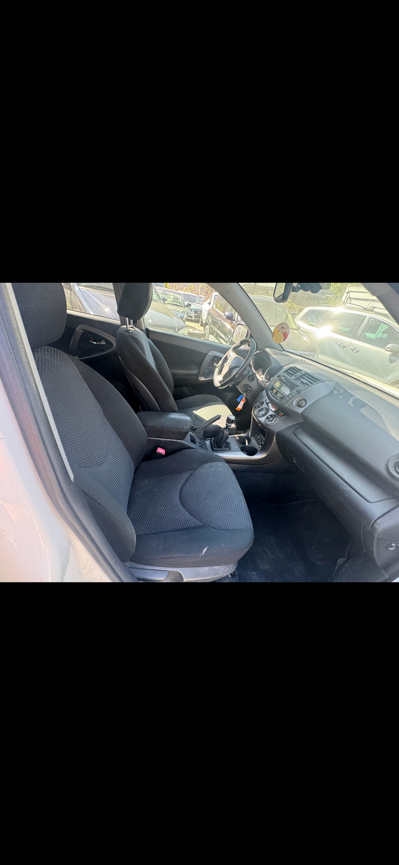 TOYOTA RAV-4 2.0 16V Style Multidrive-image-8