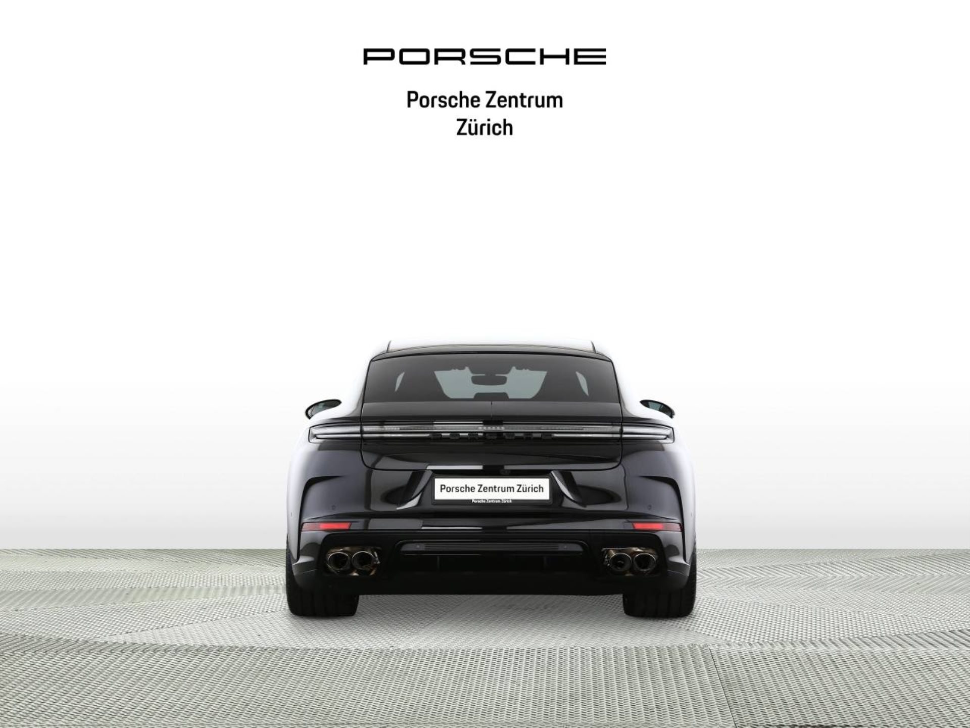 PORSCHE Panamera GTS-image-7