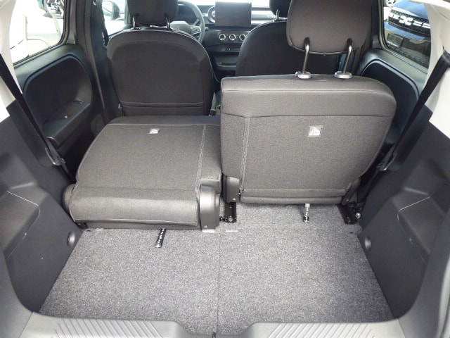 RENAULT Twingo E-Tech 27kWh Techno-image-7