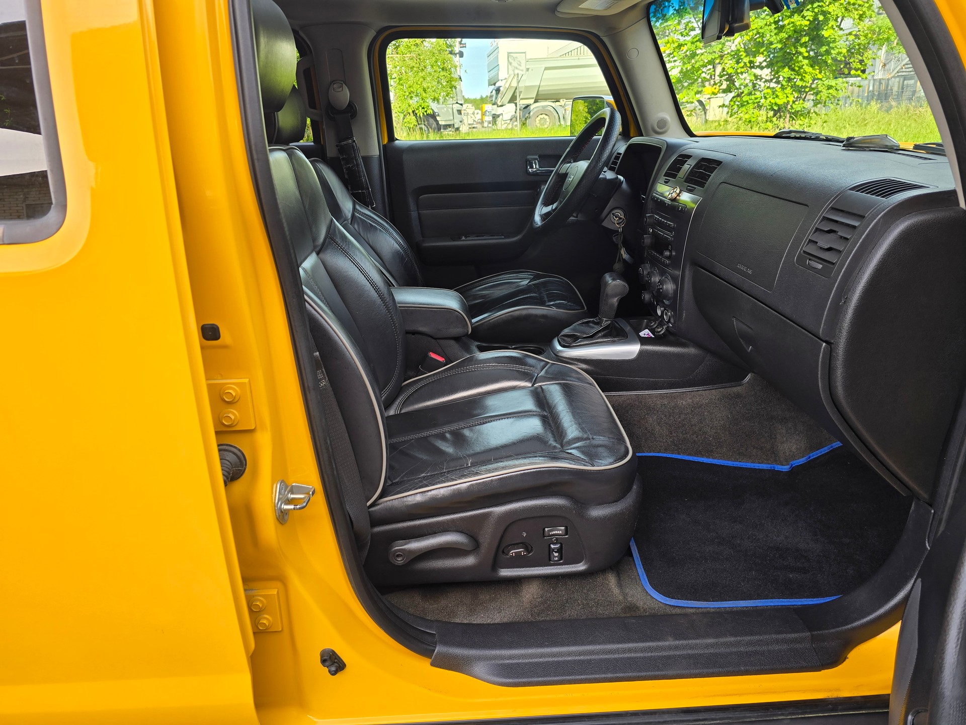 HUMMER H3 3.7 Luxury Automatic-image-10
